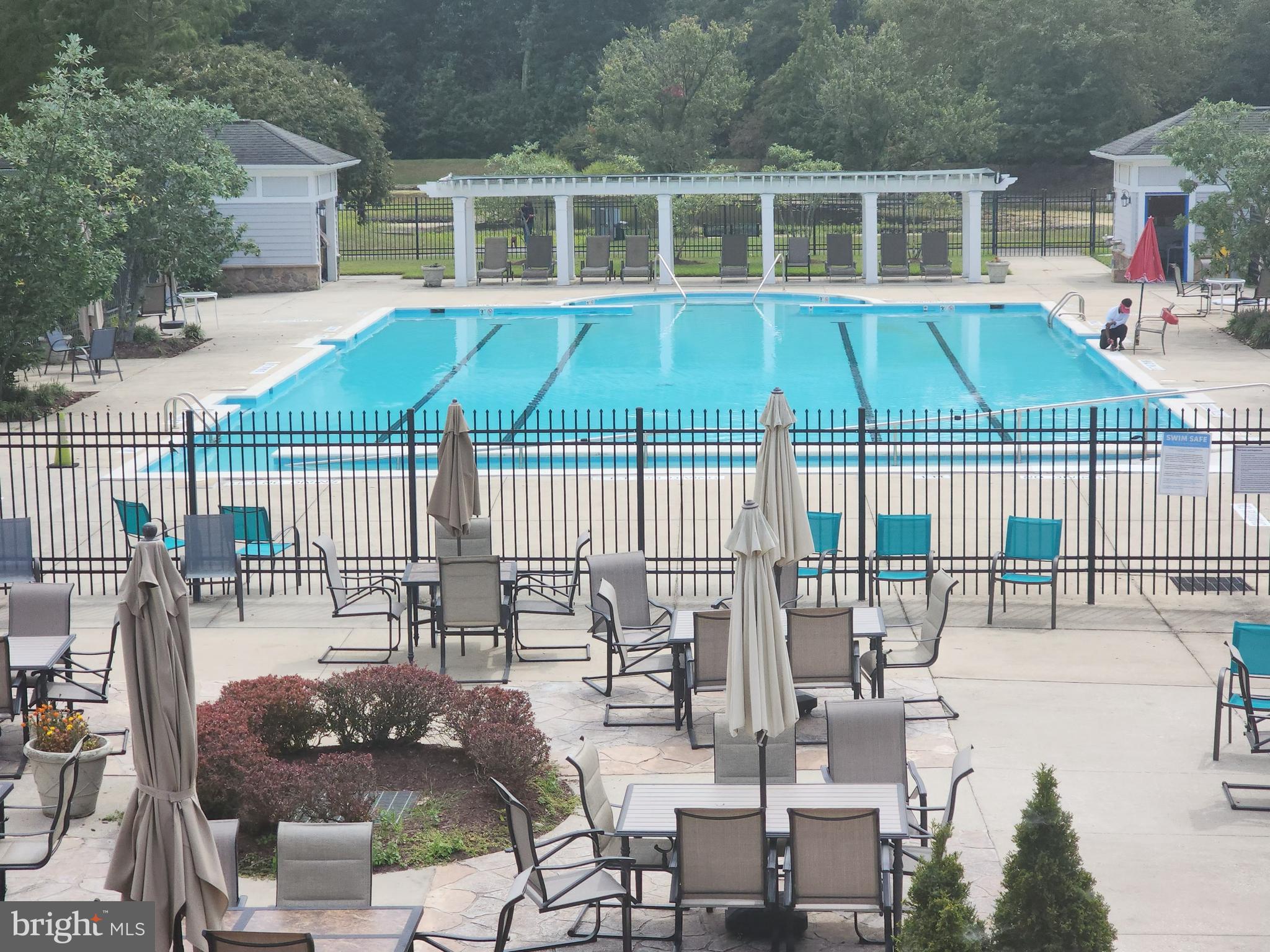 CAMERON GROVE - Residential