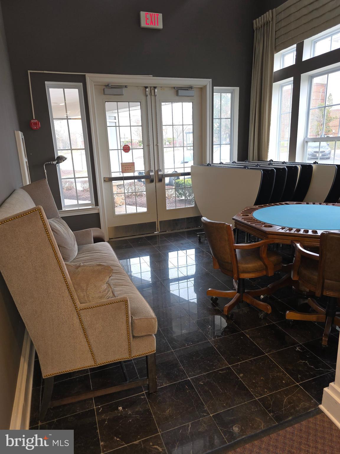 CAMERON GROVE - Residential