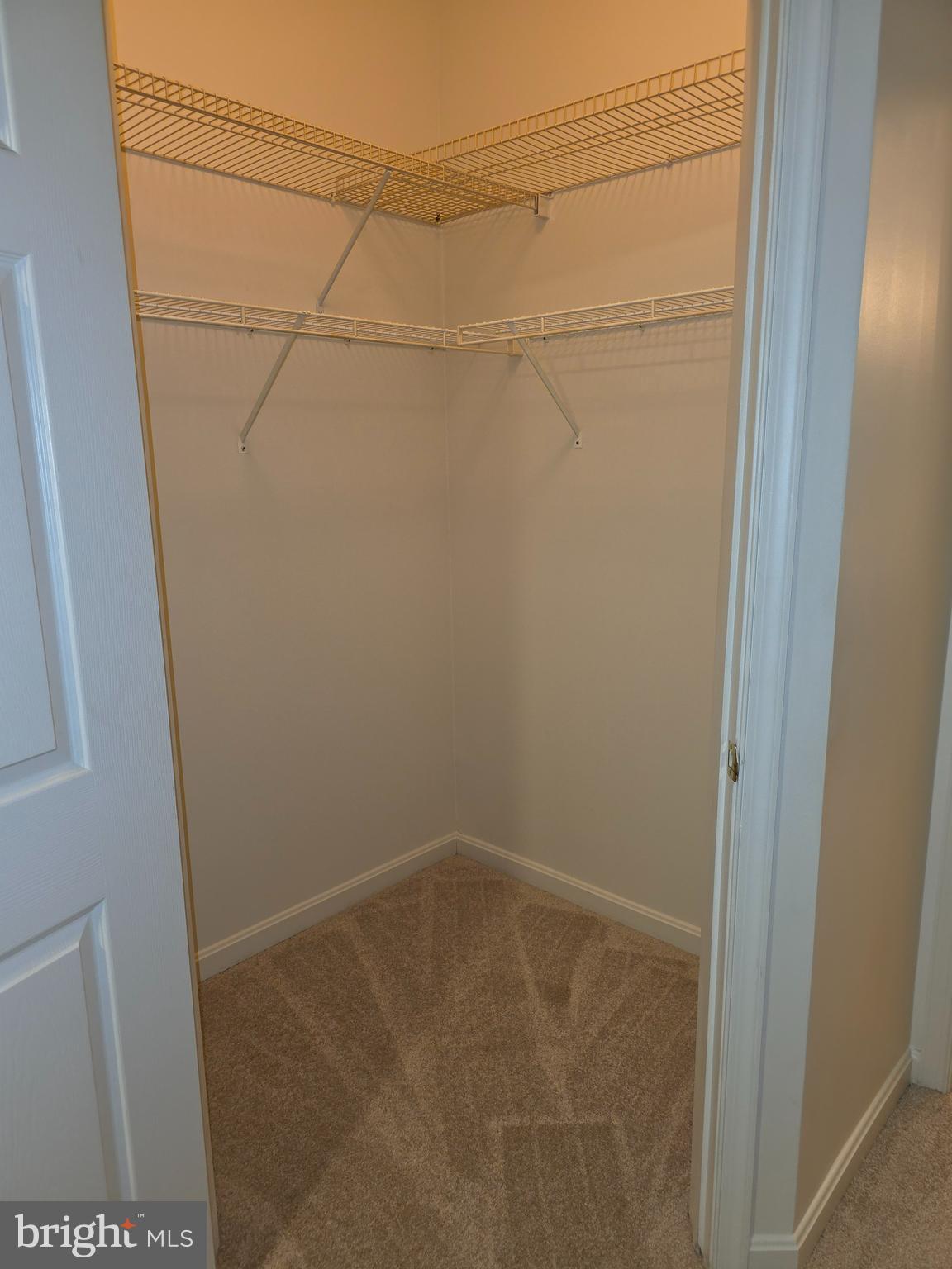 CAMERON GROVE - Residential