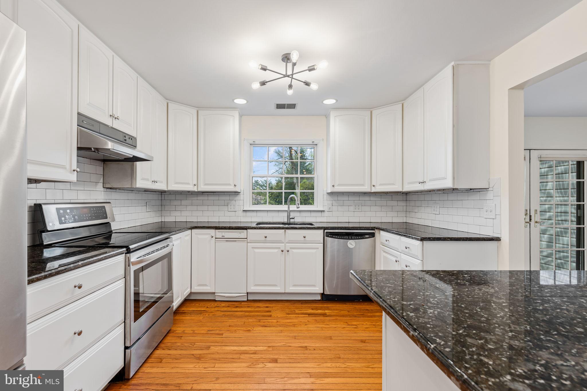 WYNDMOOR - Residential