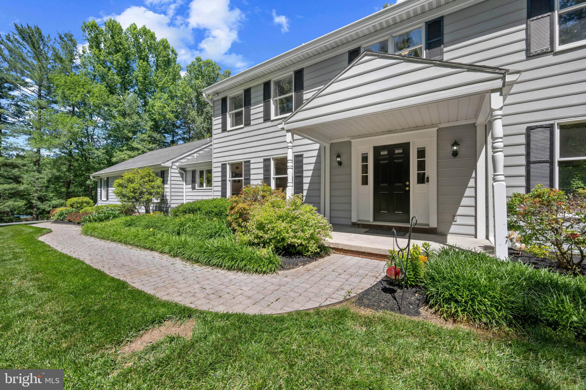 1258 HERITAGE FARMS COURT