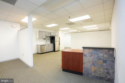 Photo of 1110 Bonifant St #505, SILVER SPRING, MD 20910 (MLS # MDMC2259132)