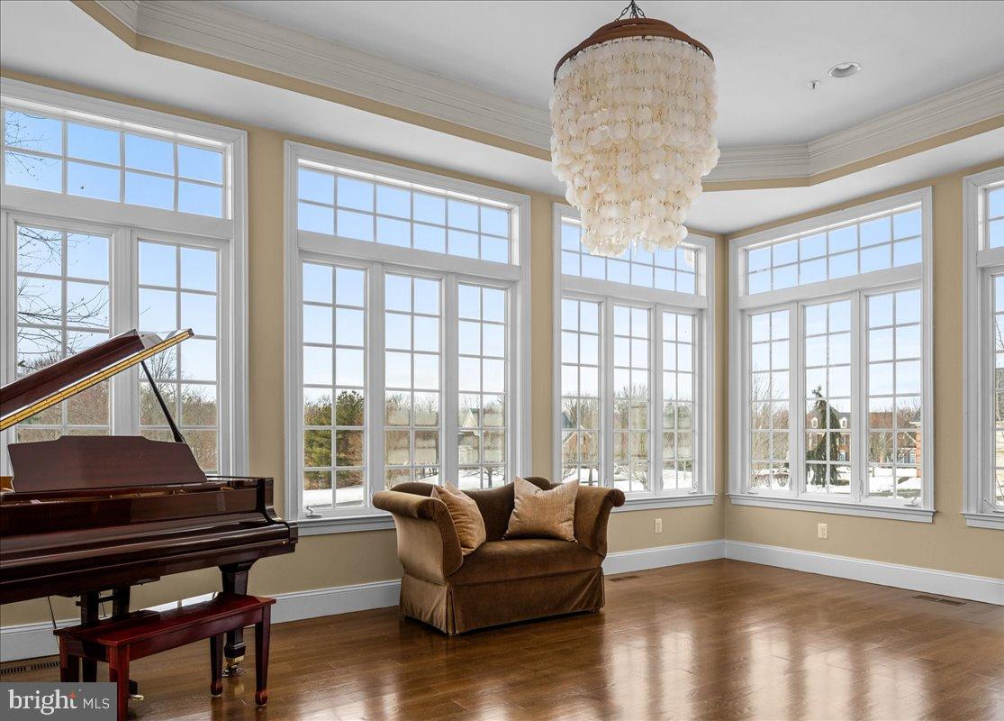 WARNER MEADOWS - Residential