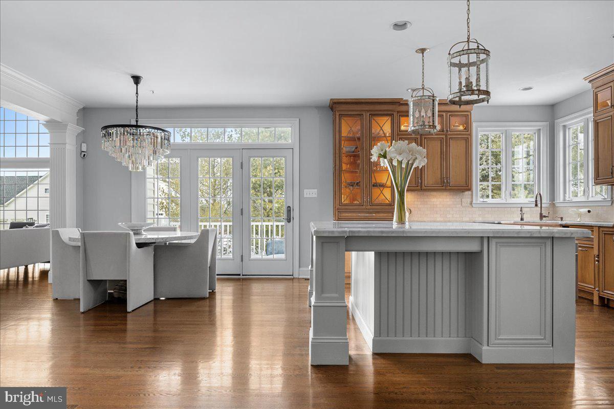 WARNER MEADOWS - Residential