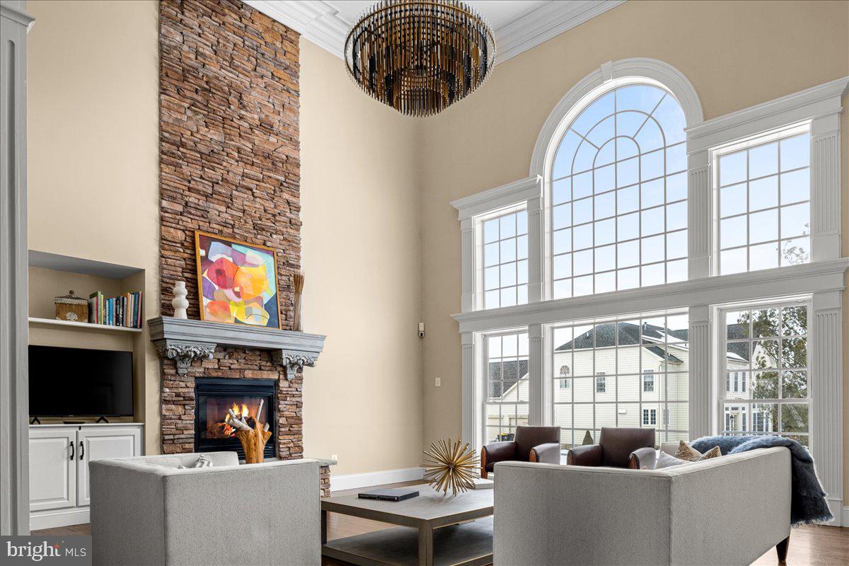 WARNER MEADOWS - Residential