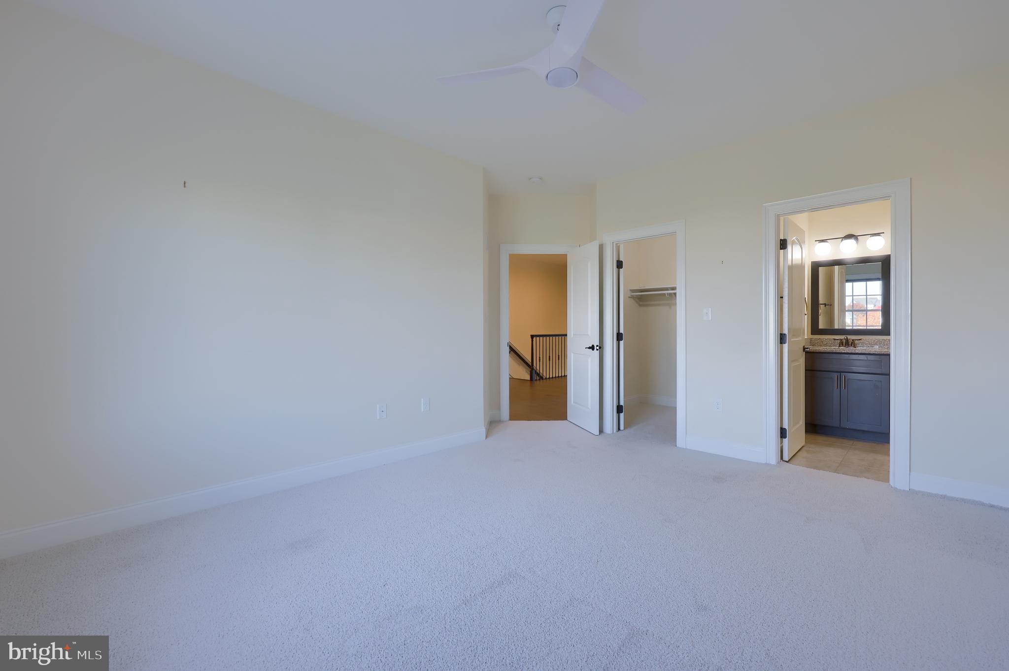 STONEHENGE RESERVE - Residential