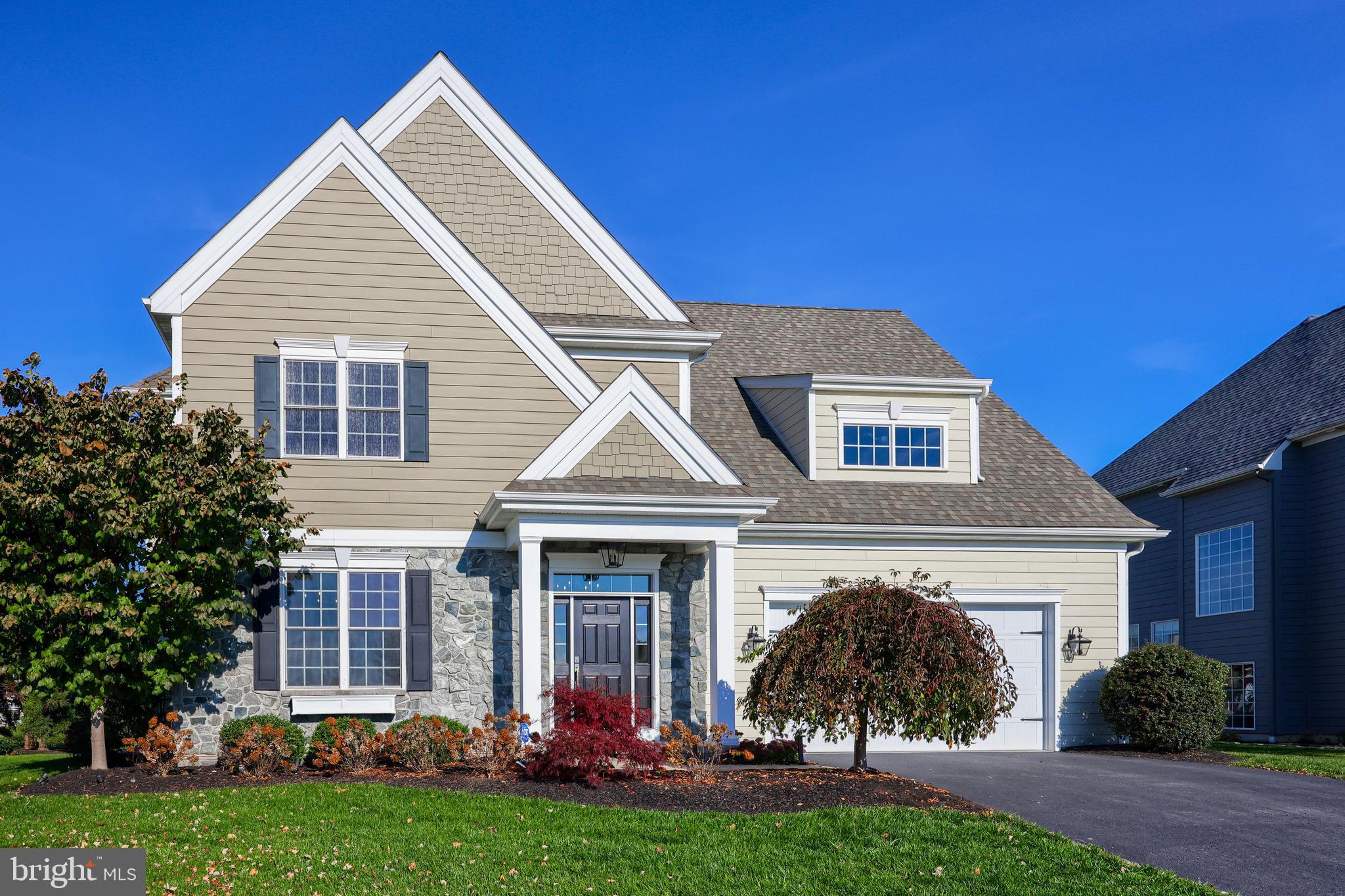 STONEHENGE RESERVE - Residential