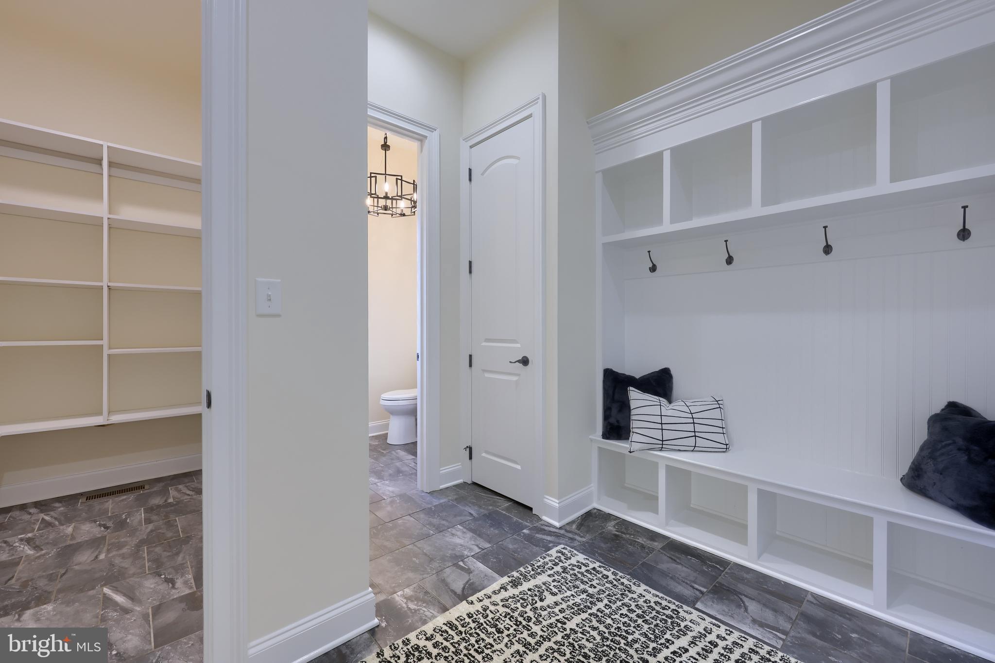 STONEHENGE RESERVE - Residential