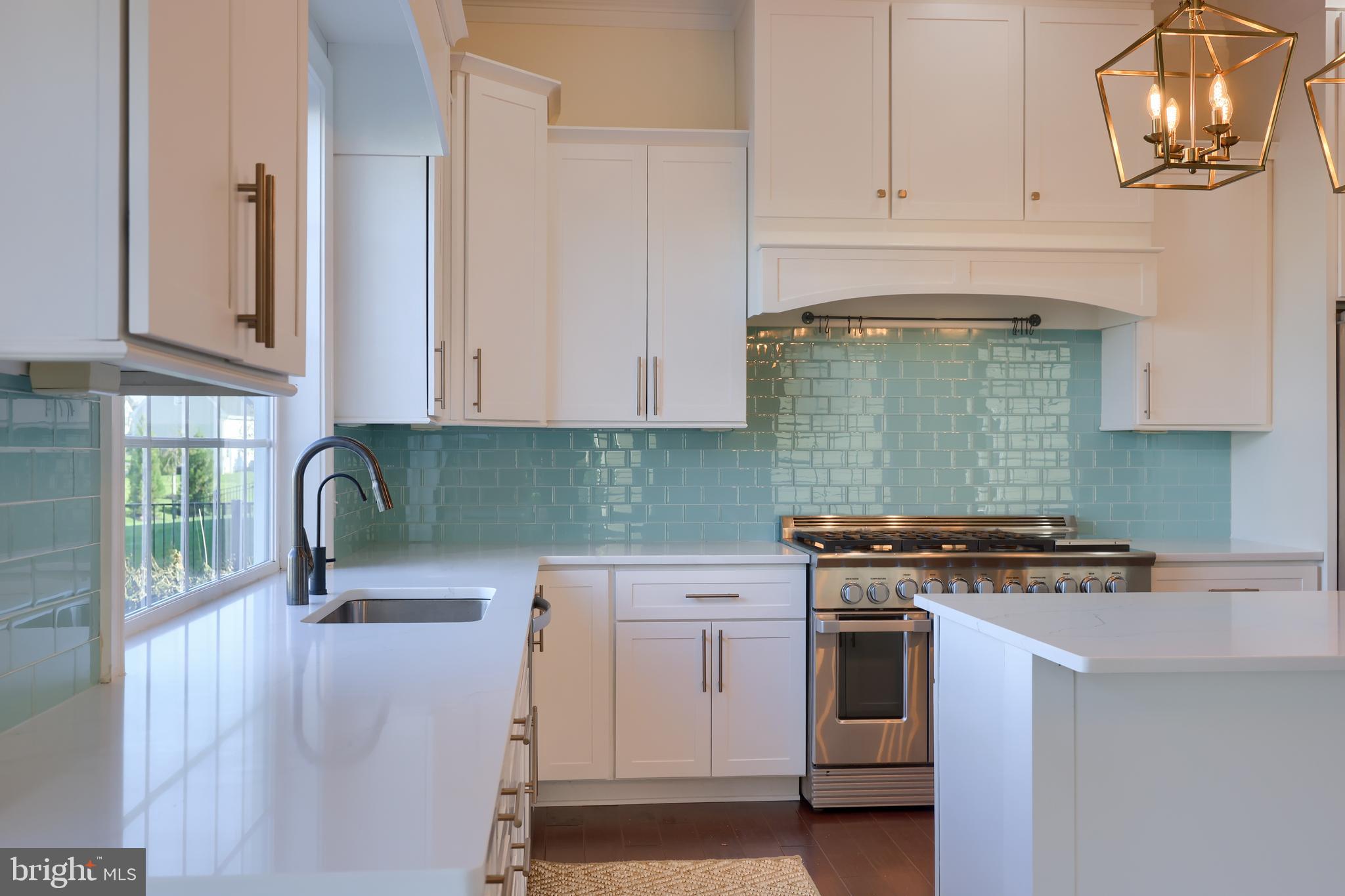 STONEHENGE RESERVE - Residential