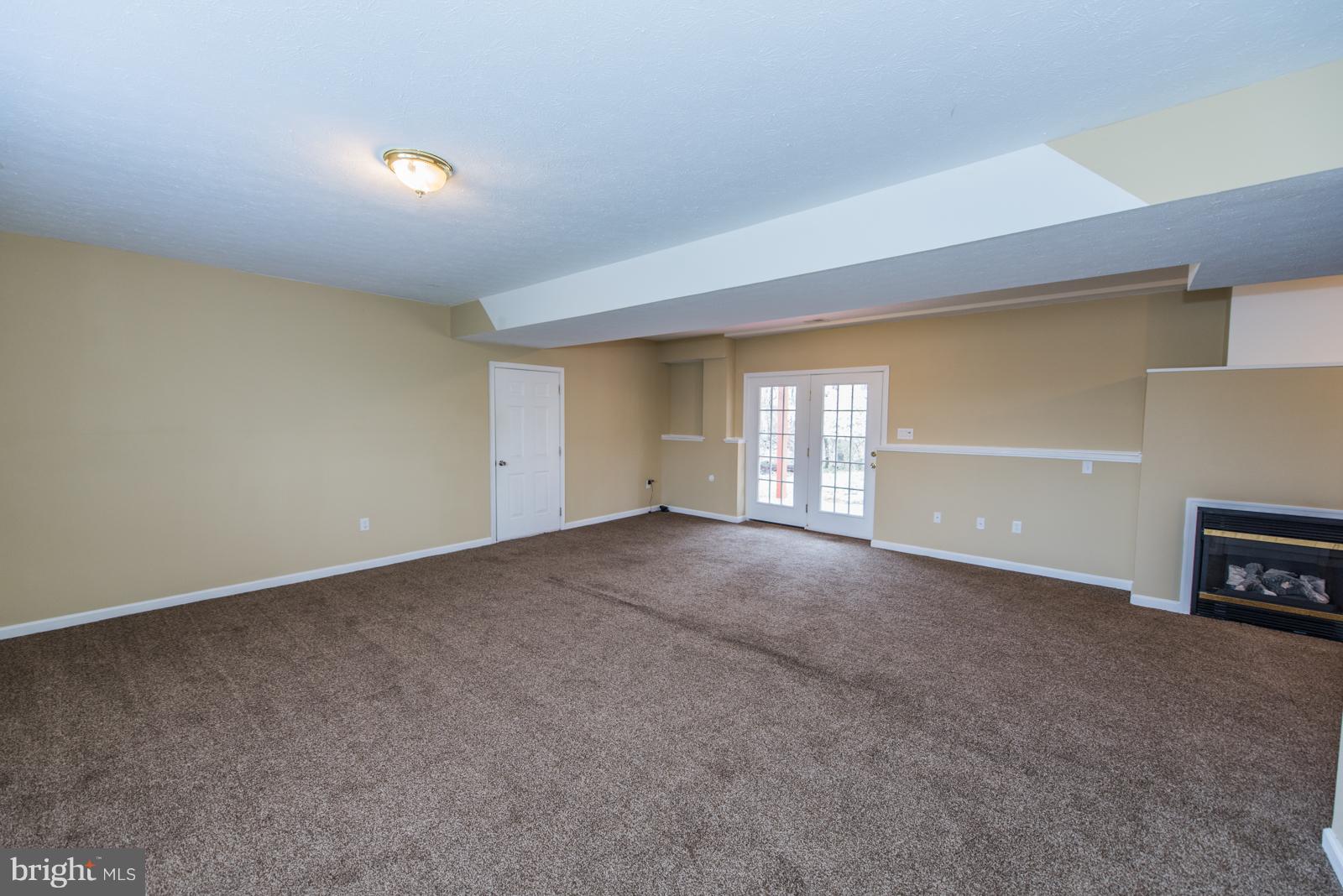 OPEQUON MEADOWS - Residential