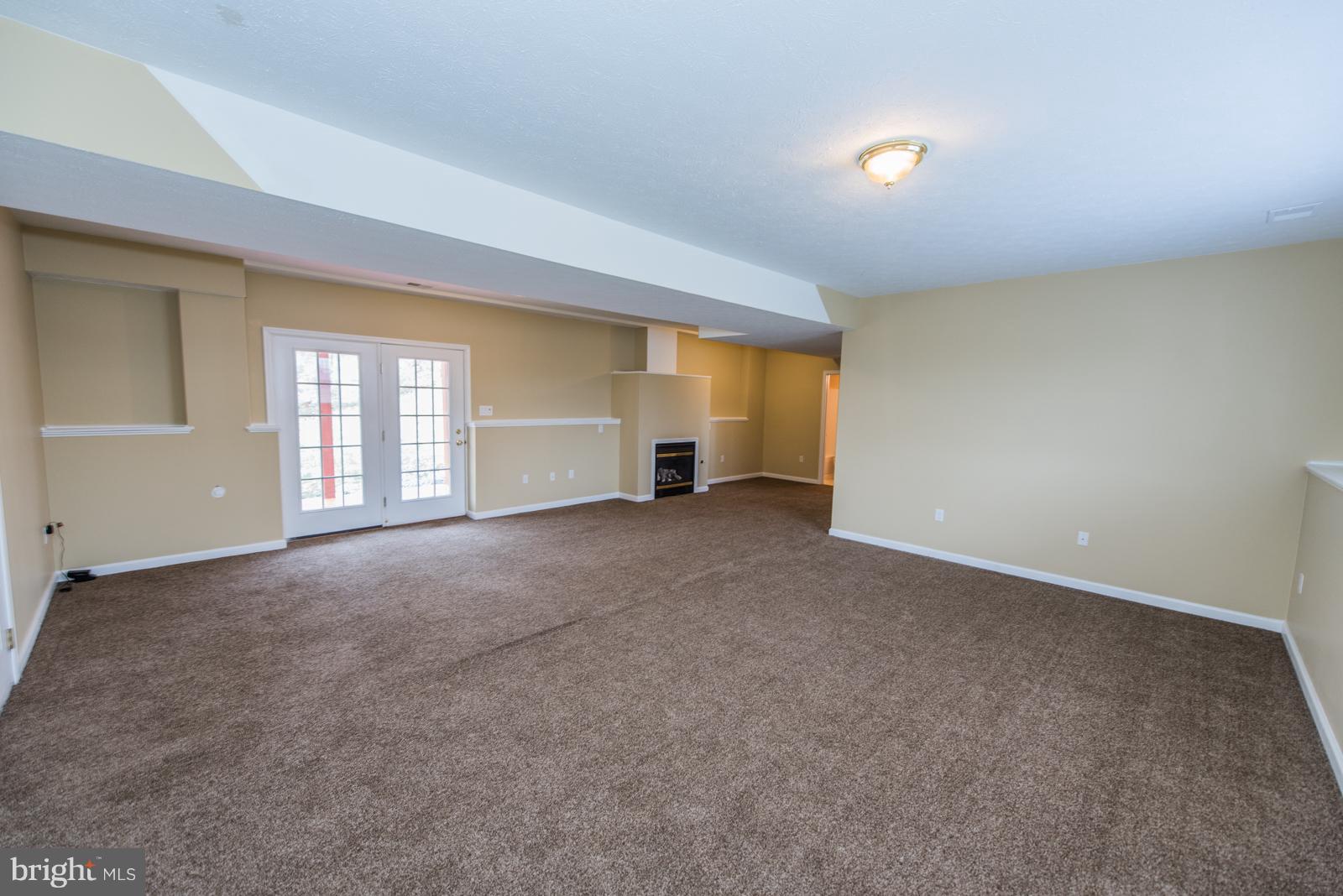 OPEQUON MEADOWS - Residential