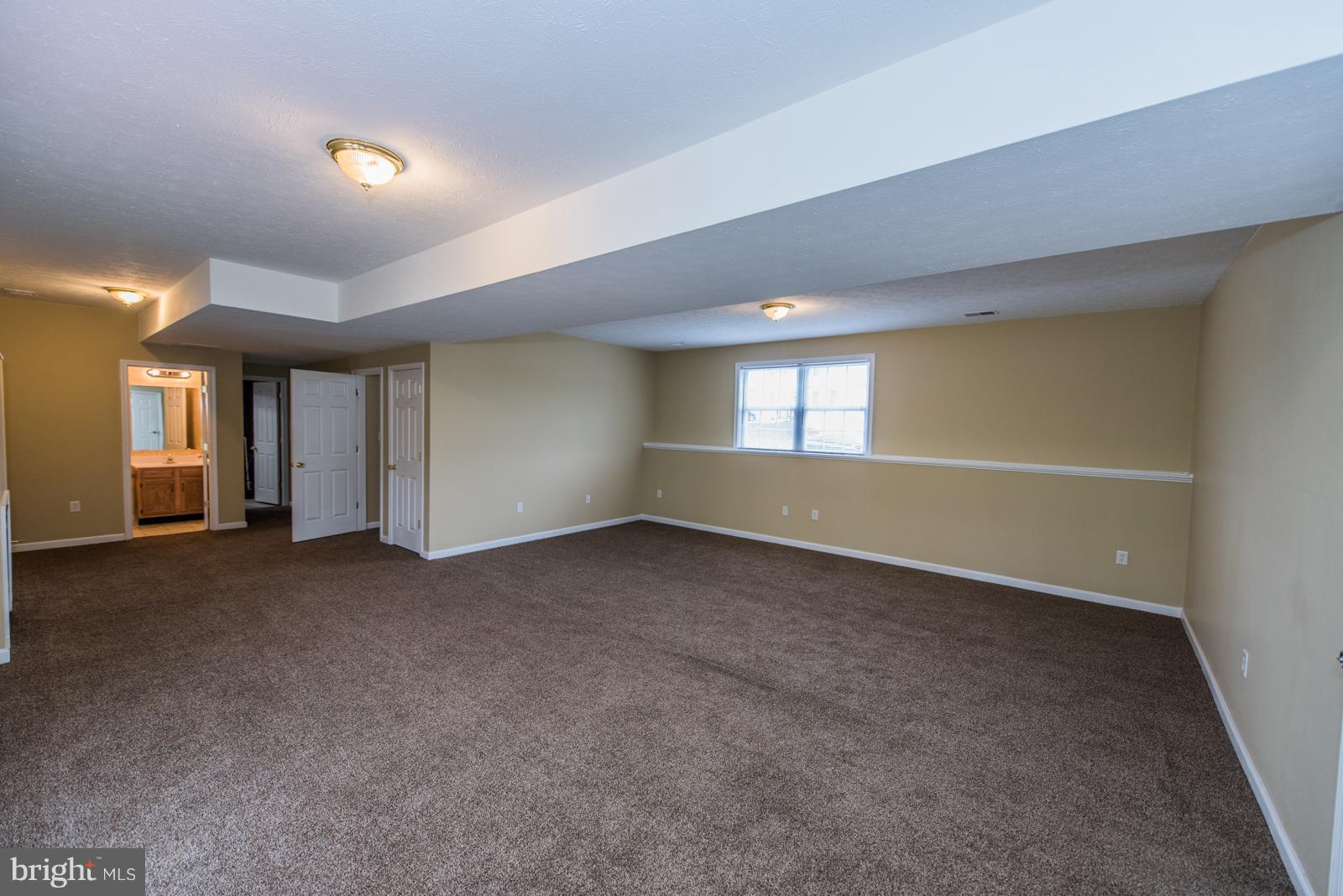 OPEQUON MEADOWS - Residential