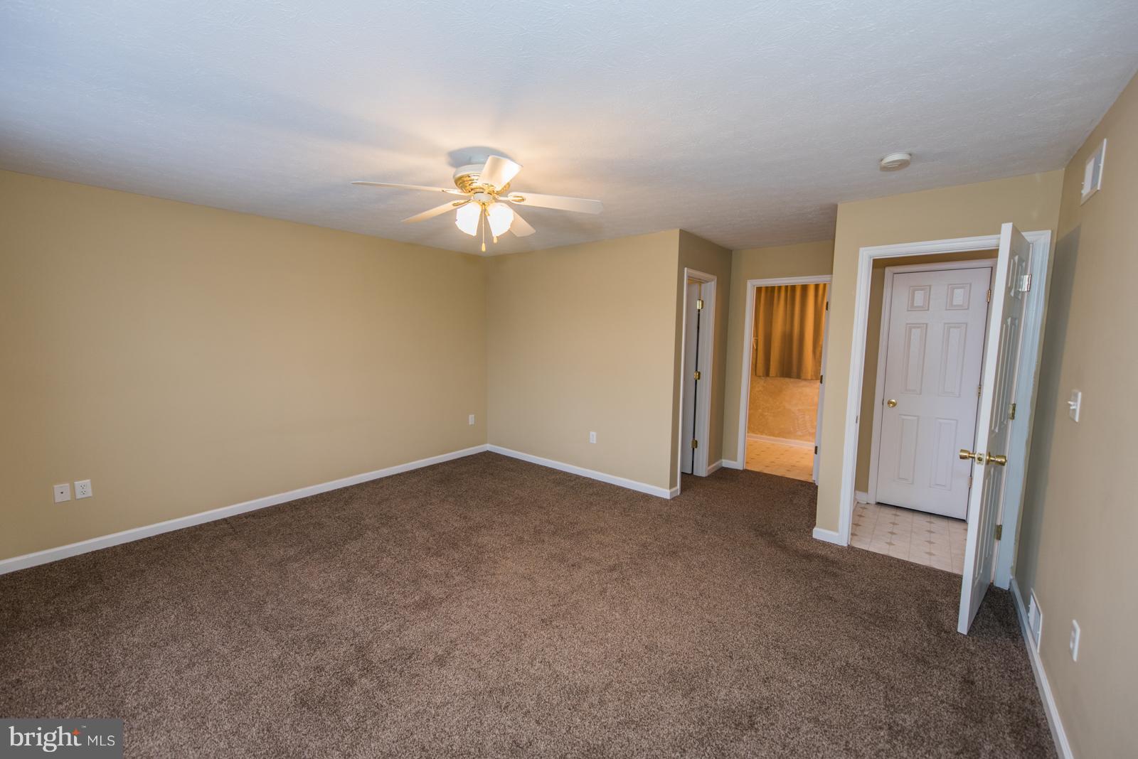 OPEQUON MEADOWS - Residential