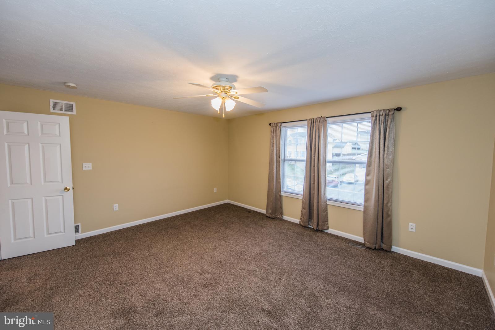 OPEQUON MEADOWS - Residential