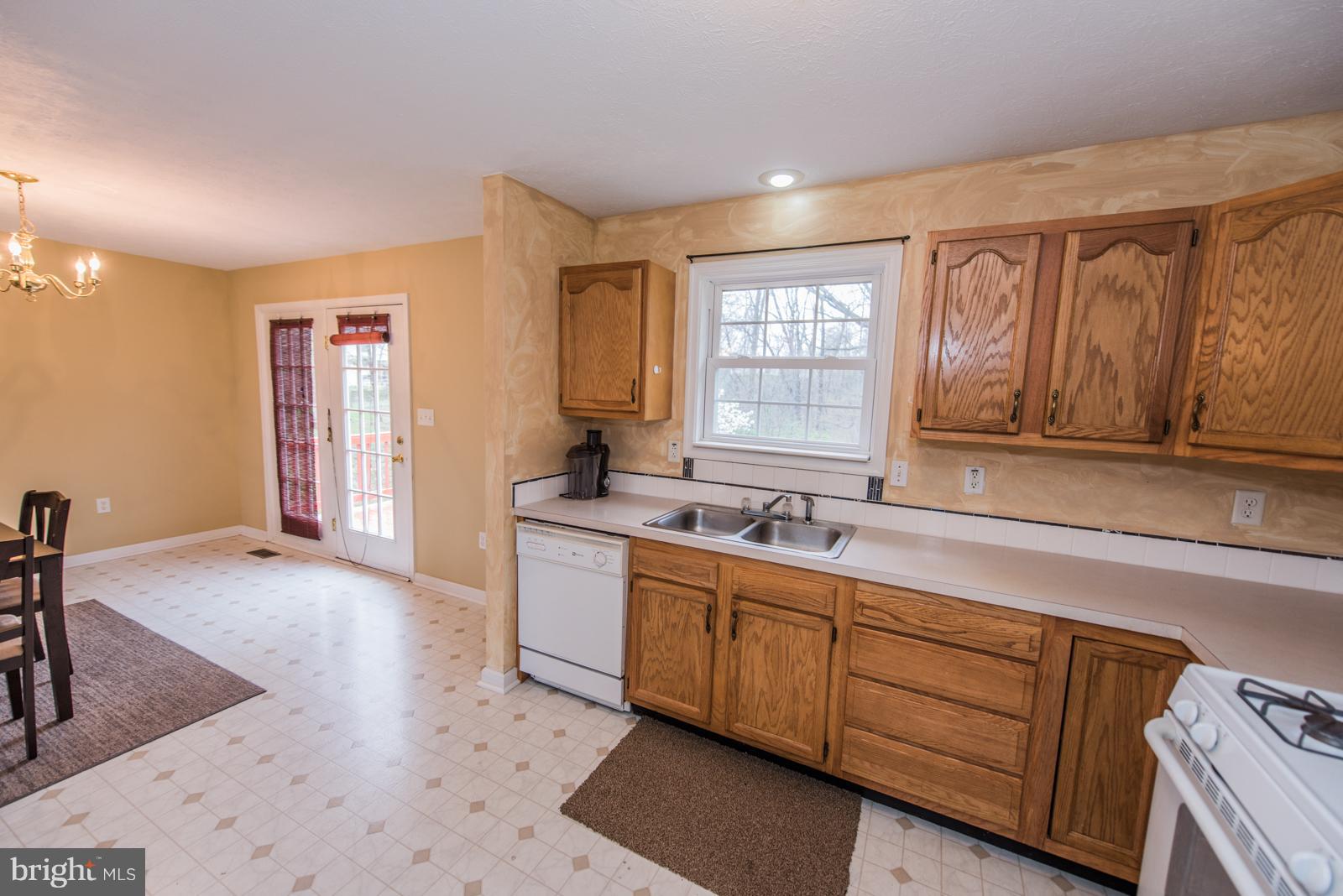 OPEQUON MEADOWS - Residential