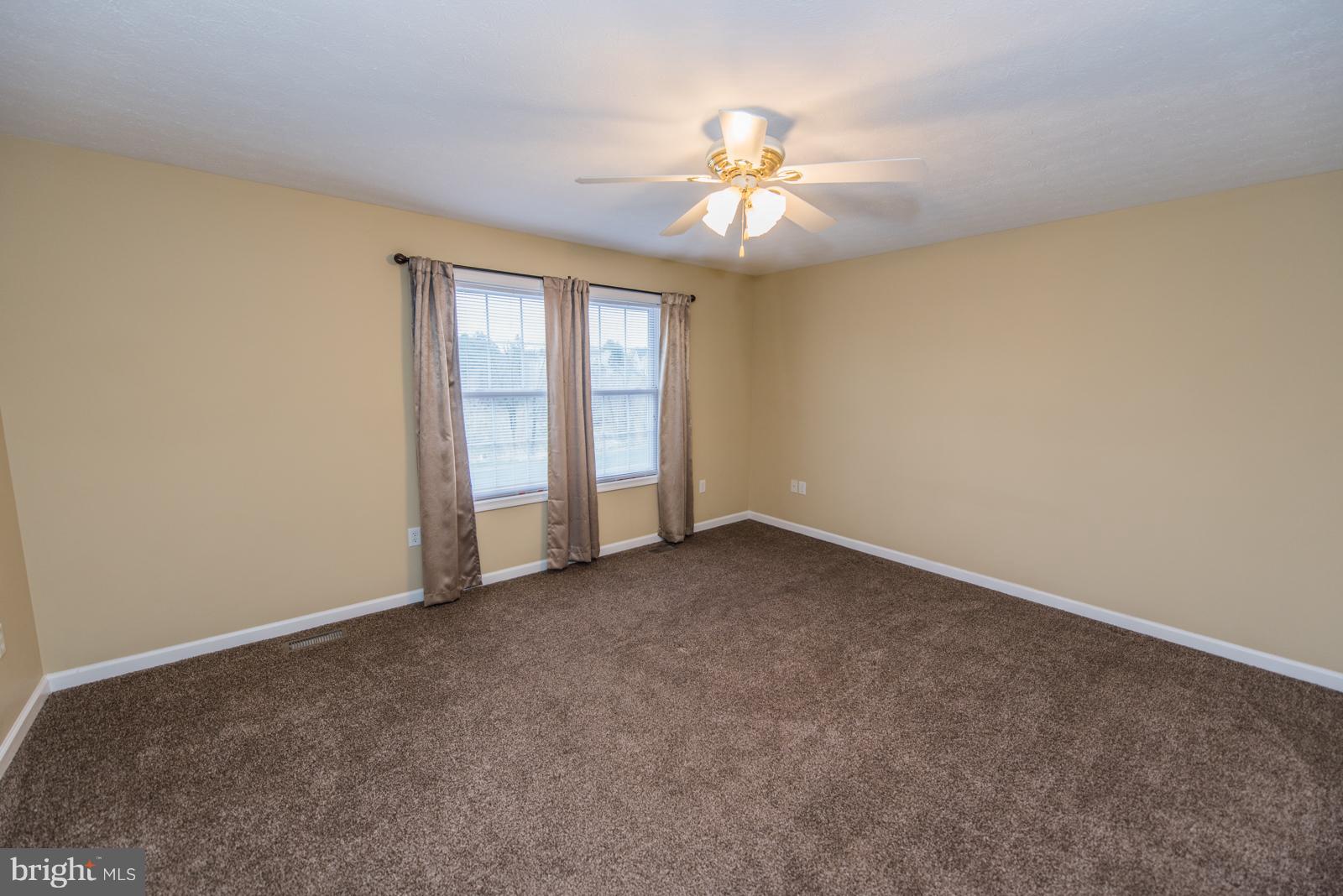 OPEQUON MEADOWS - Residential