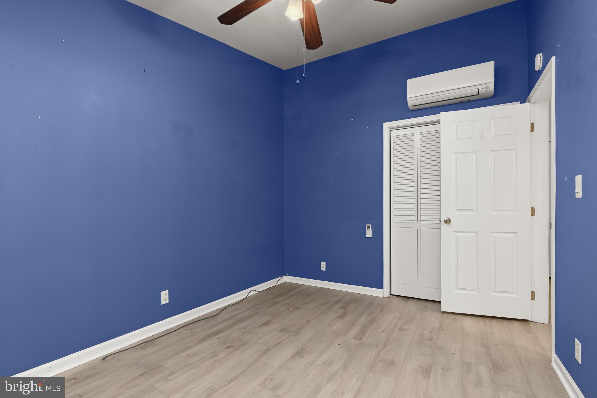 NEW COLONY VILLAGE - Residential