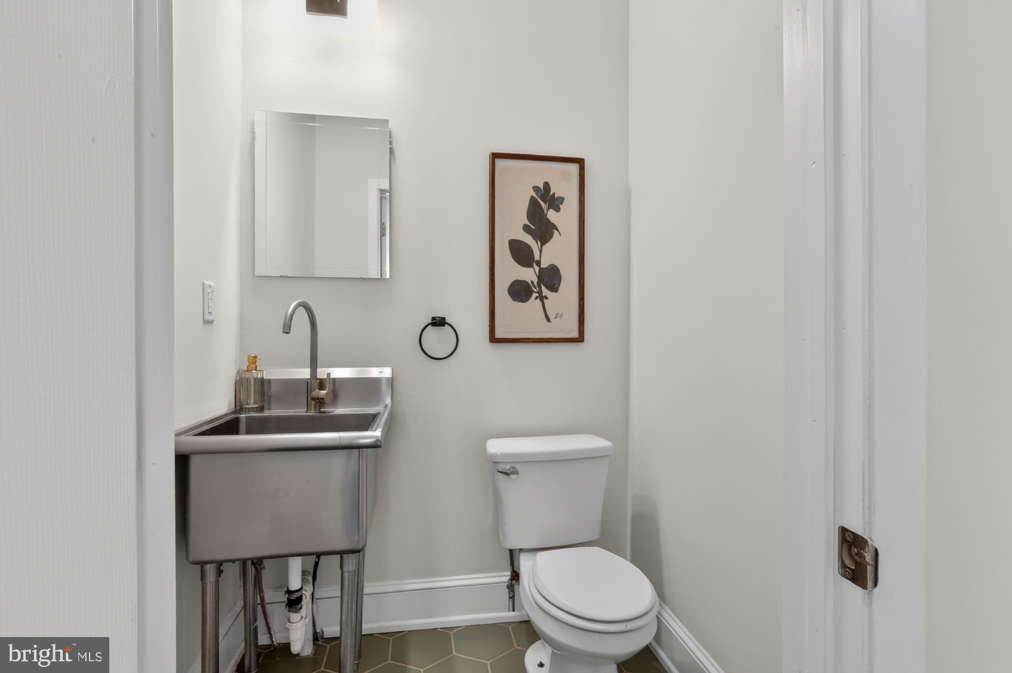 WEST PHILADELPHIA - Residential