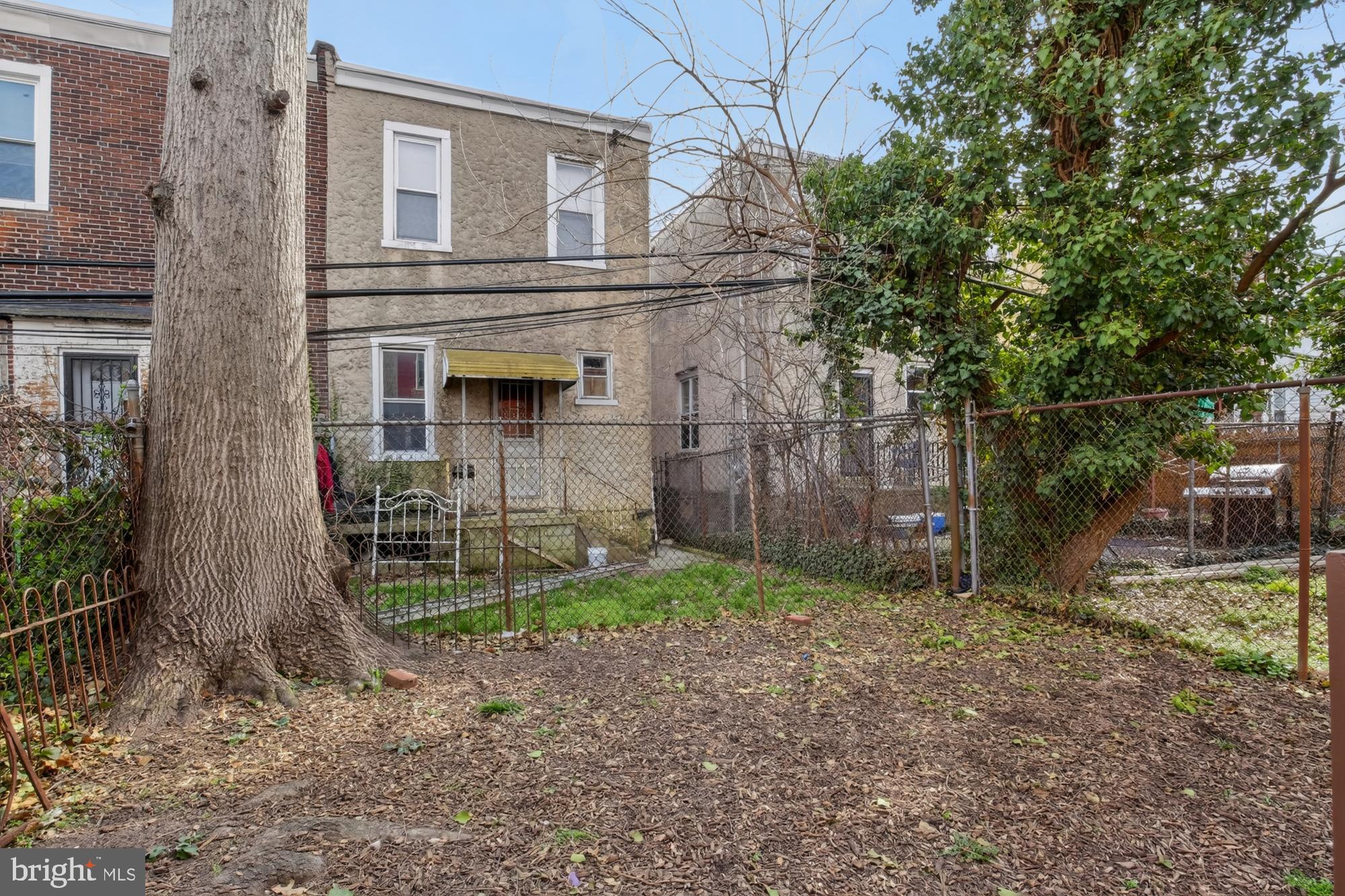 WEST PHILADELPHIA - Residential