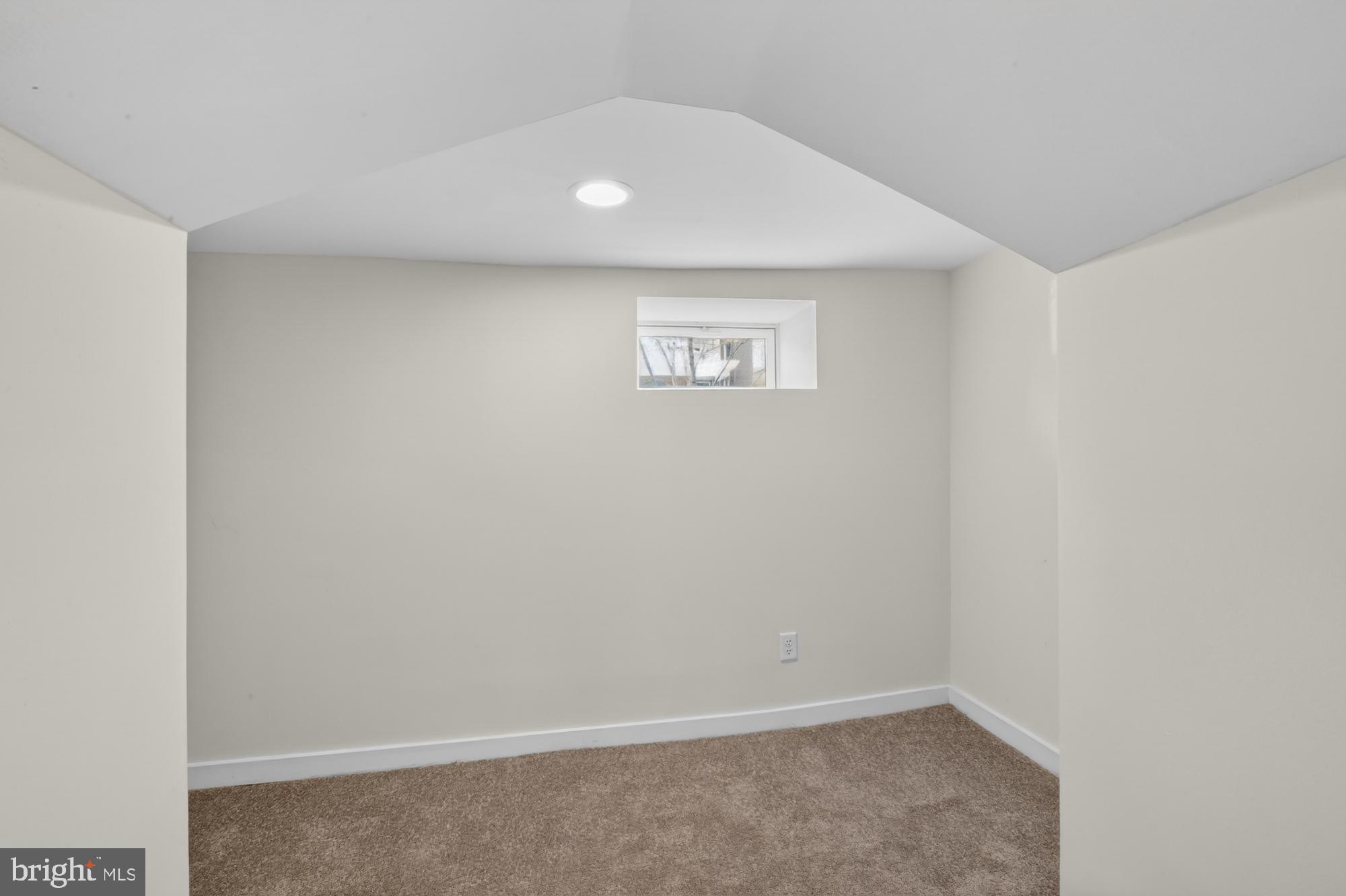 WEST PHILADELPHIA - Residential