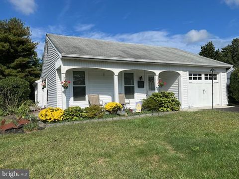 58 WESTMINSTER DRIVE S SOUTHAMPTON NJ 08088