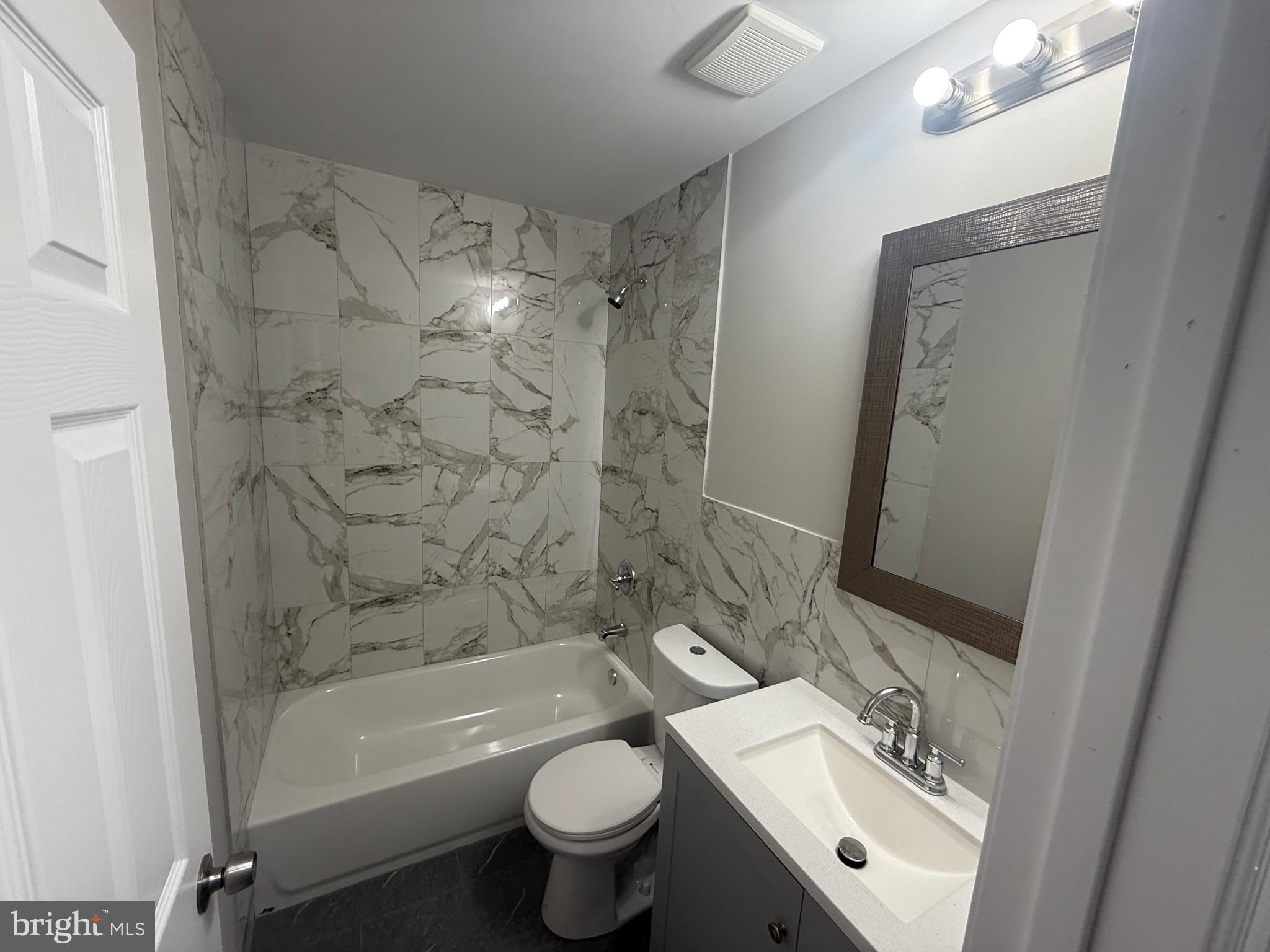 WEST OAK LANE - Residential