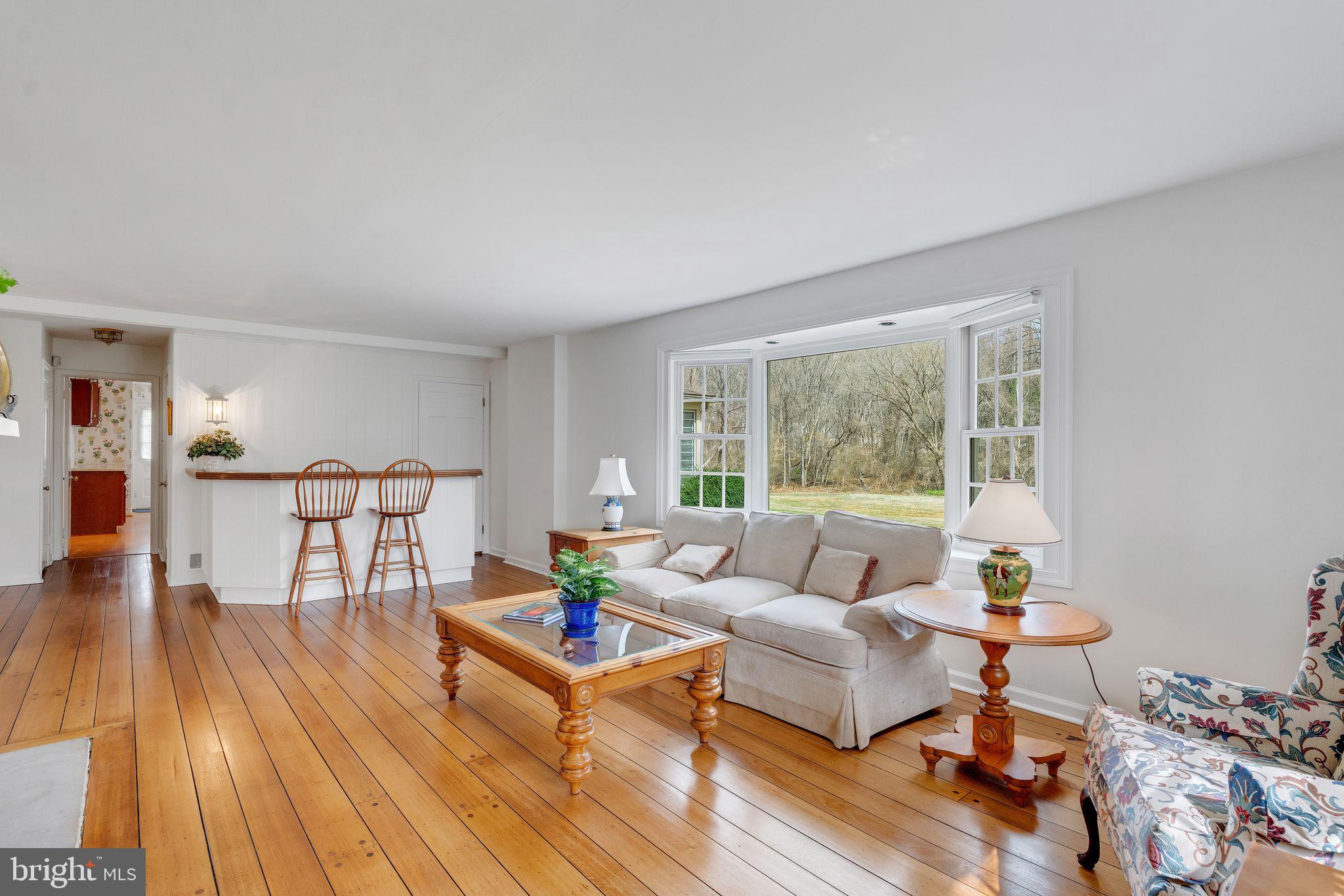 NEWTOWN SQ - Residential