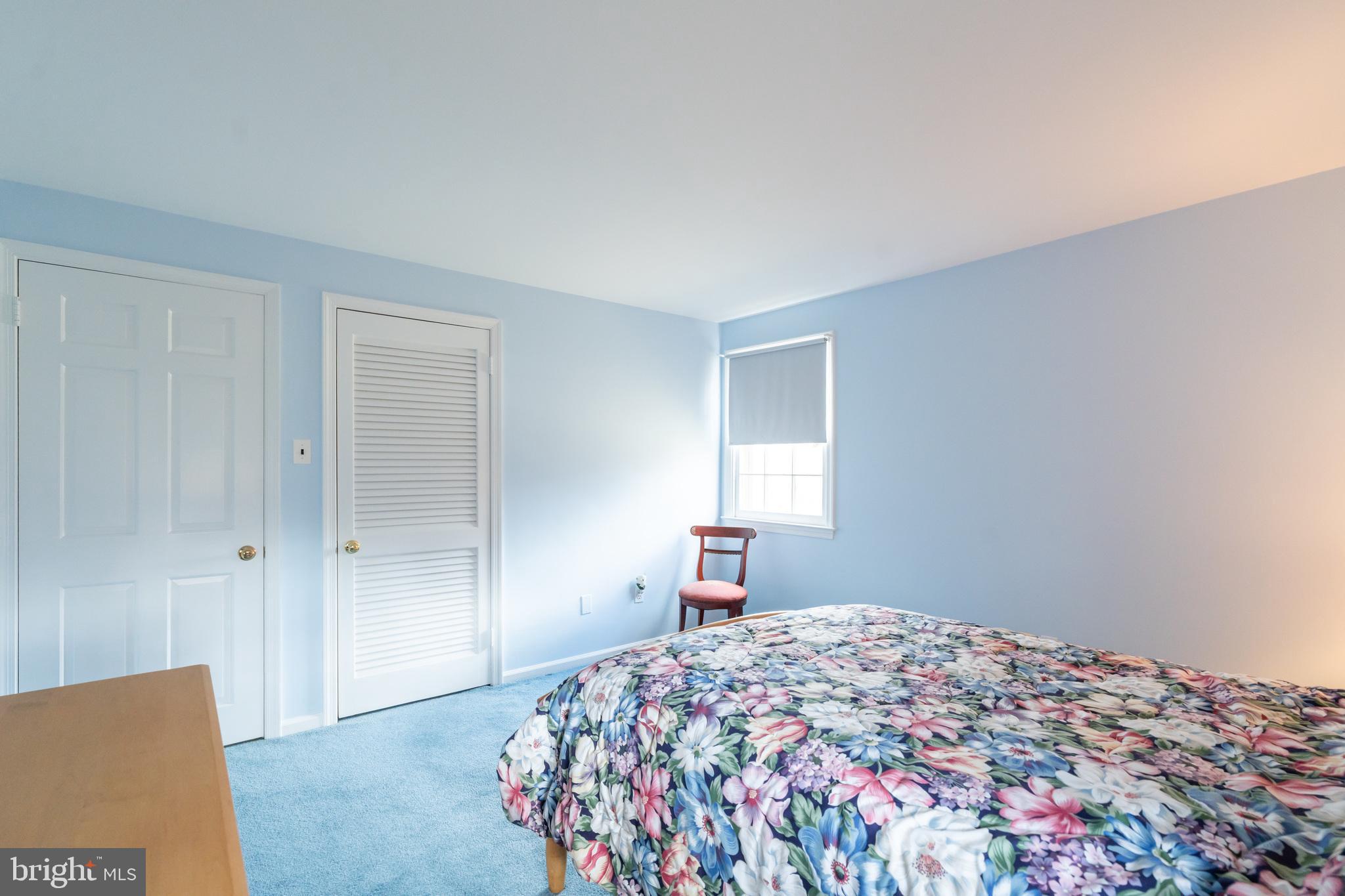 NEWTOWN SQ - Residential