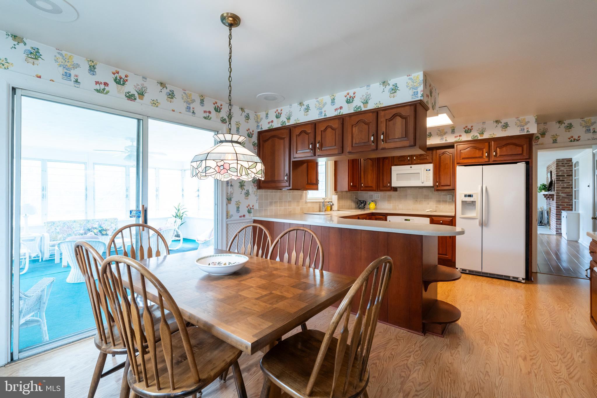 NEWTOWN SQ - Residential