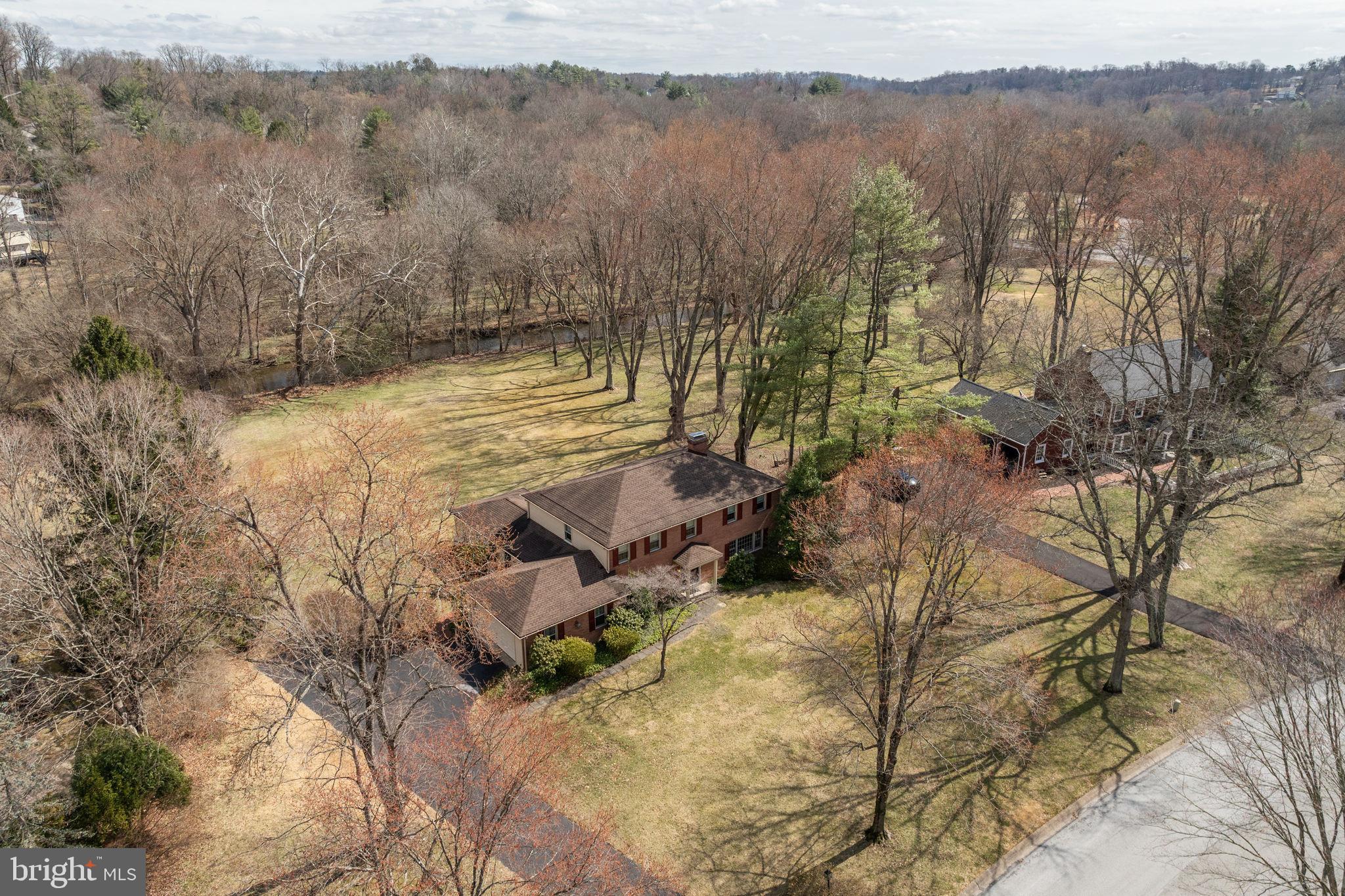 NEWTOWN SQ - Residential