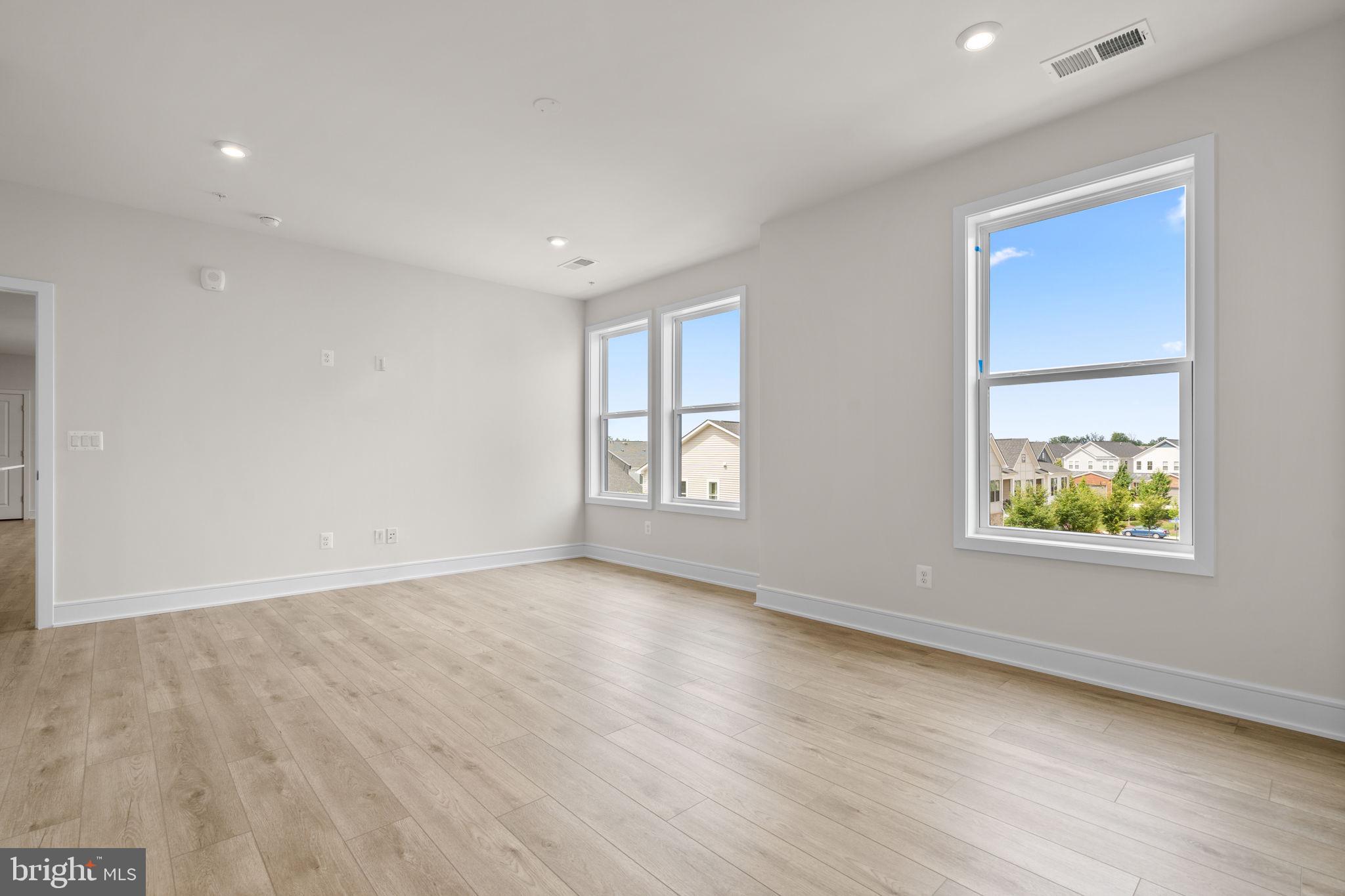 BIRCHWOOD AT BRAMBLETON - Residential