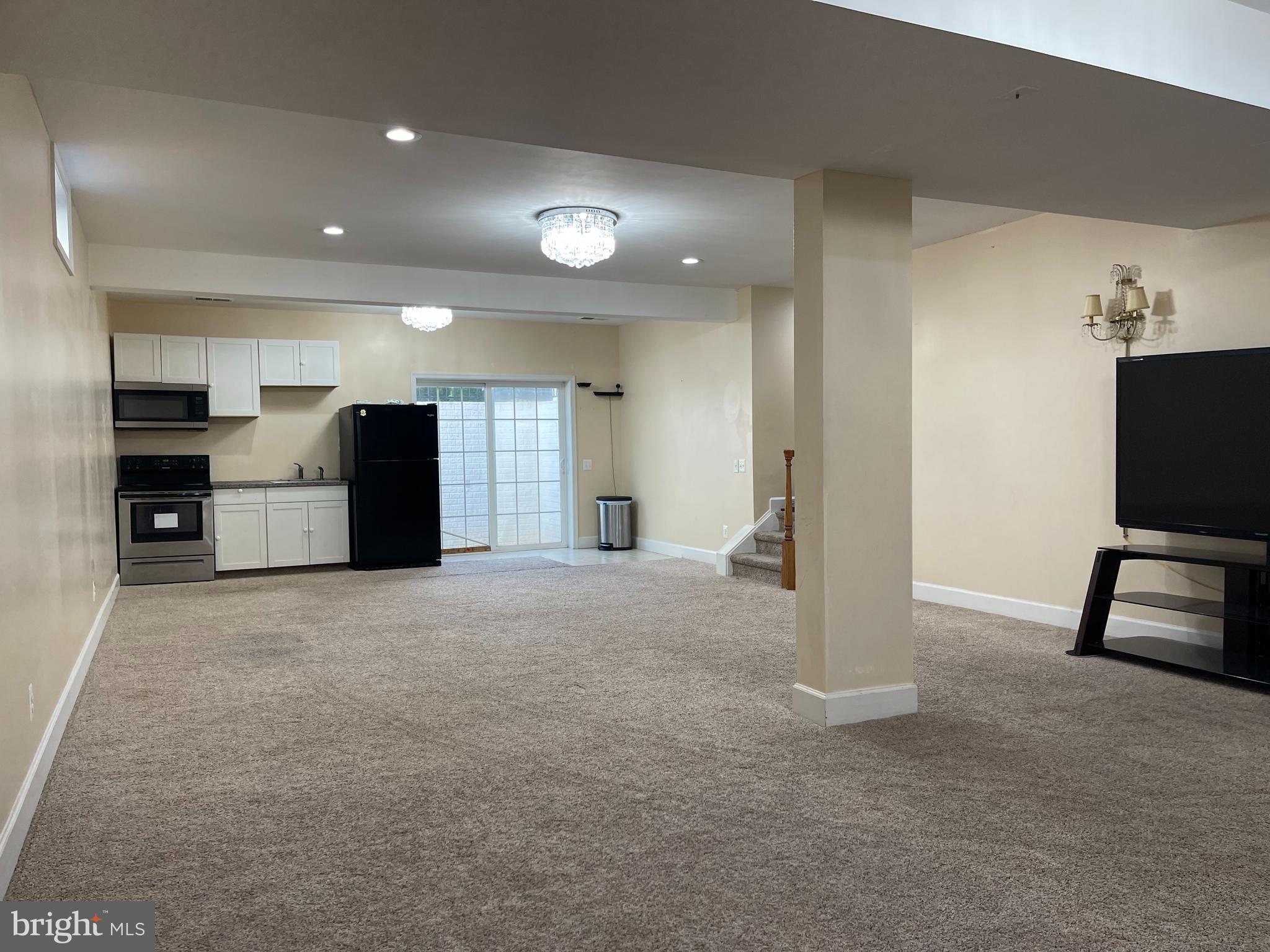 MAYFIELD TRACE - Residential Lease