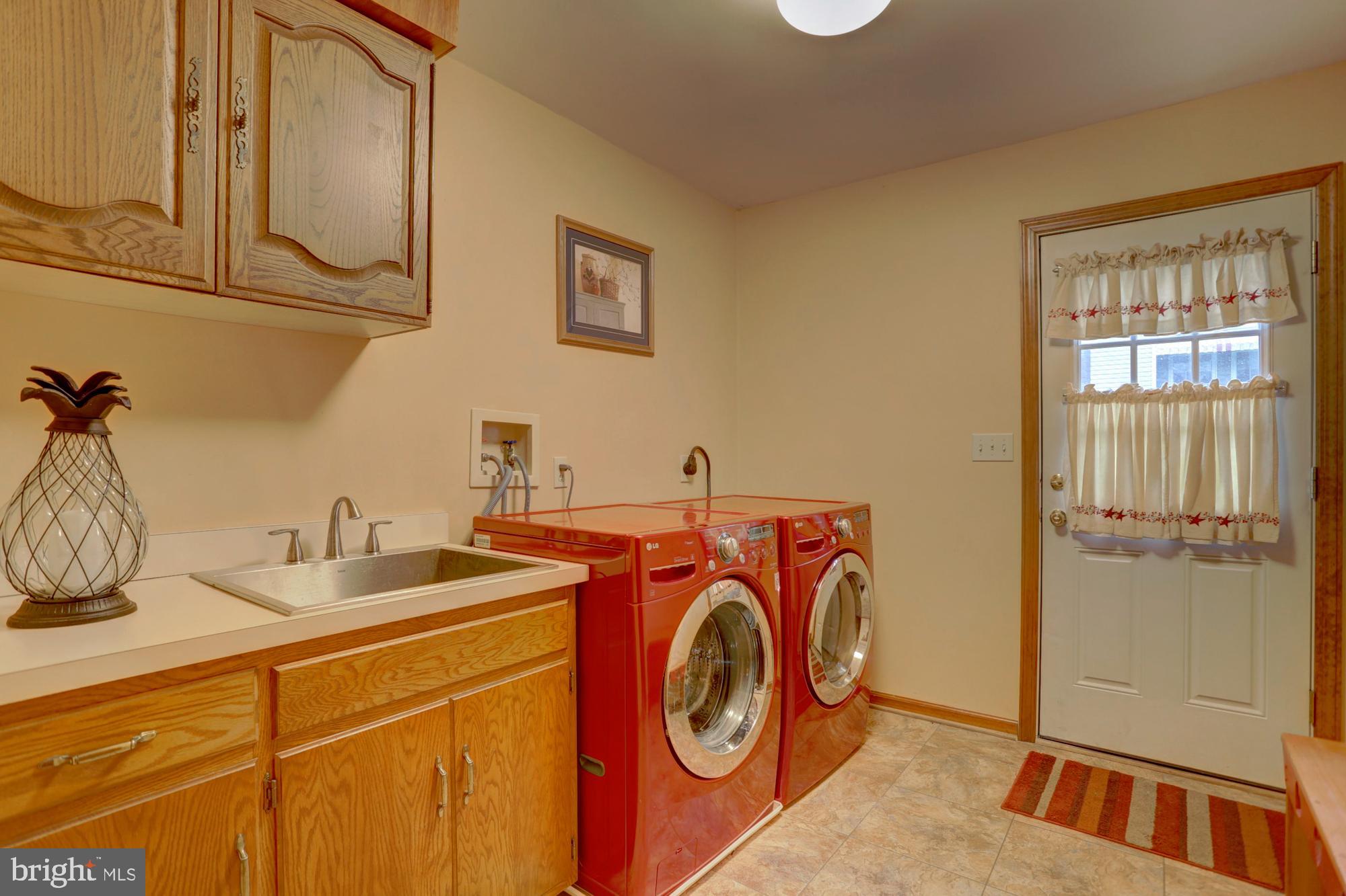 HANS HERR VILLAGE - Residential