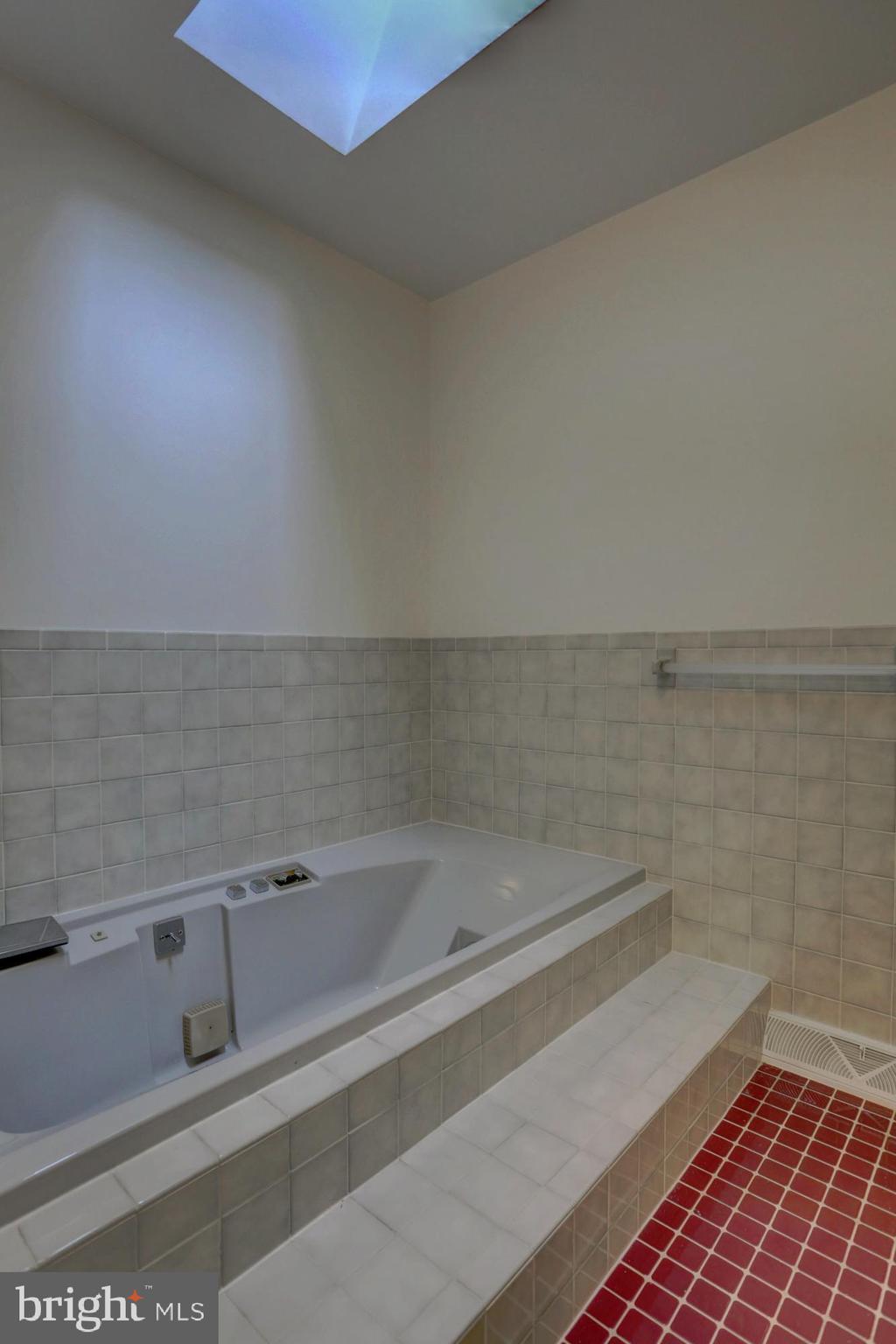 HANS HERR VILLAGE - Residential