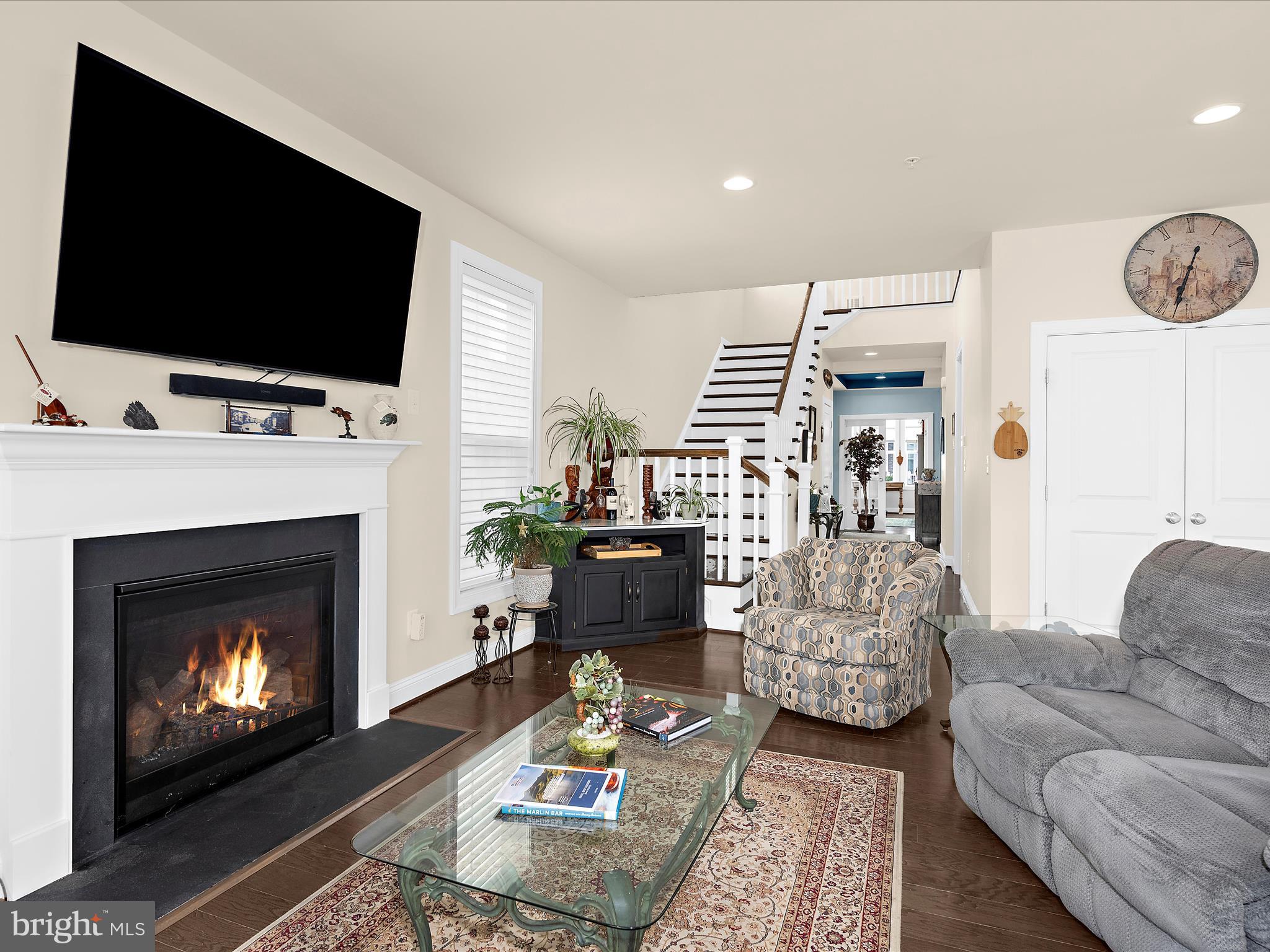 TWO RIVERS - Residential