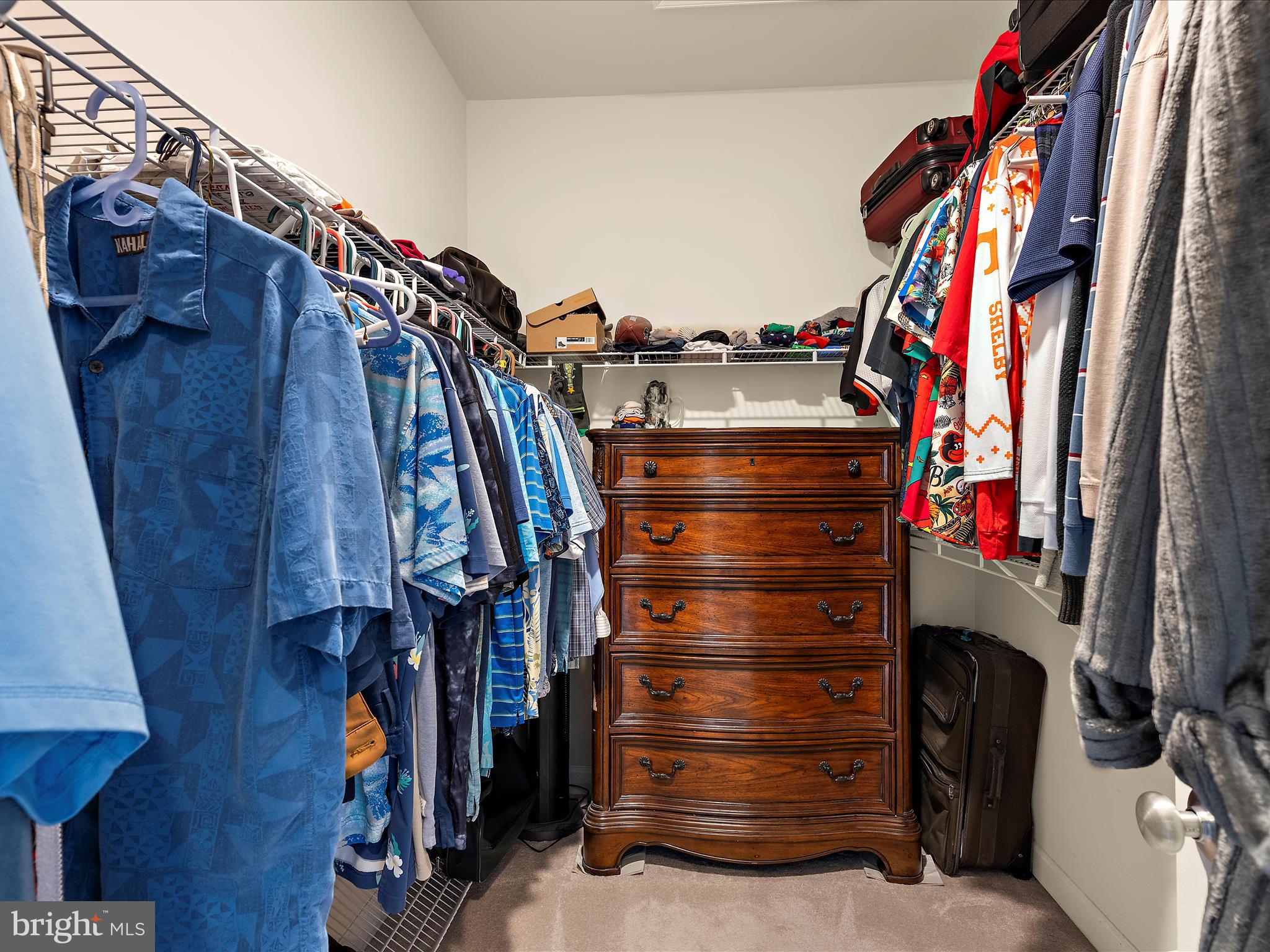 TWO RIVERS - Residential