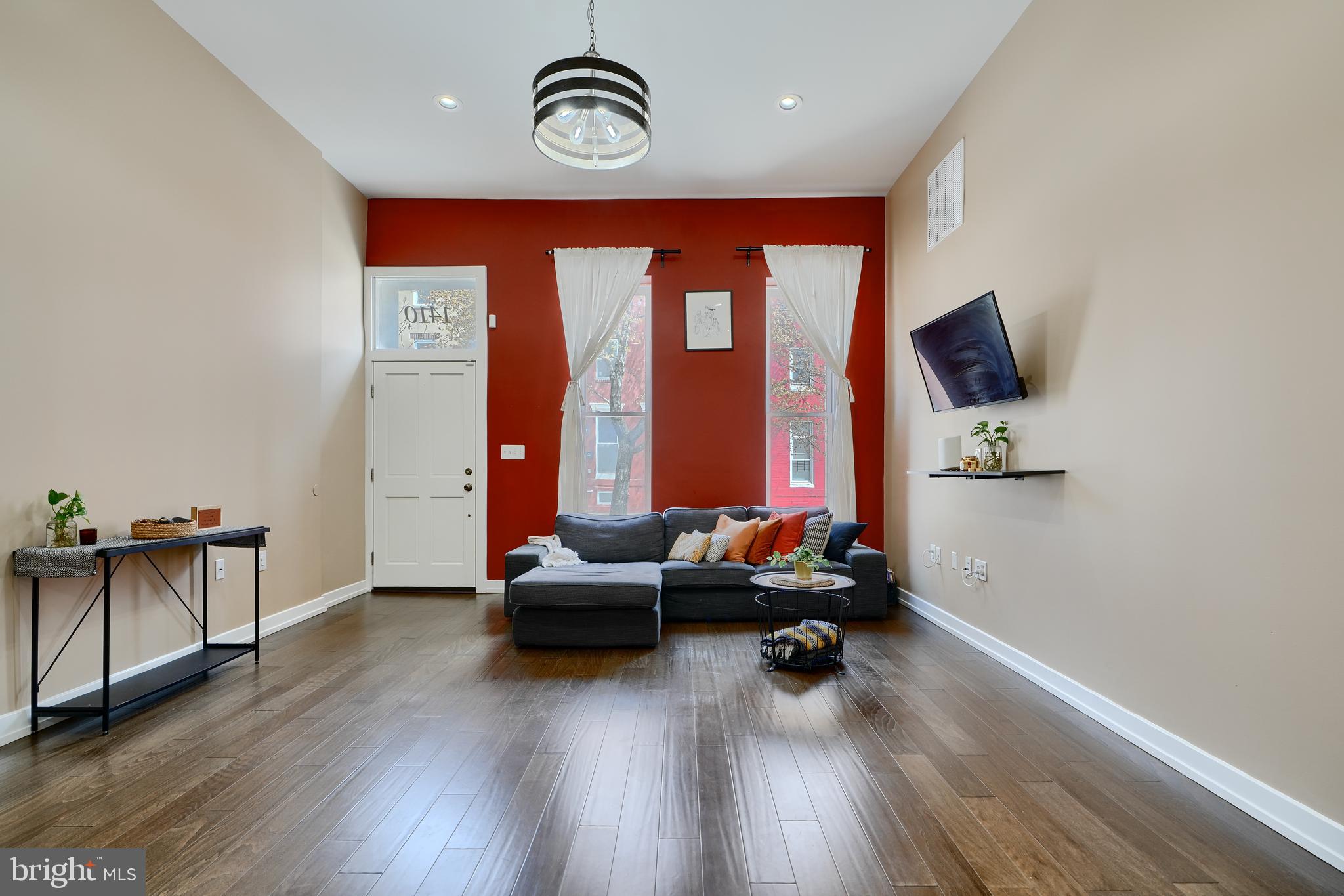 MARBLE HILL - Residential