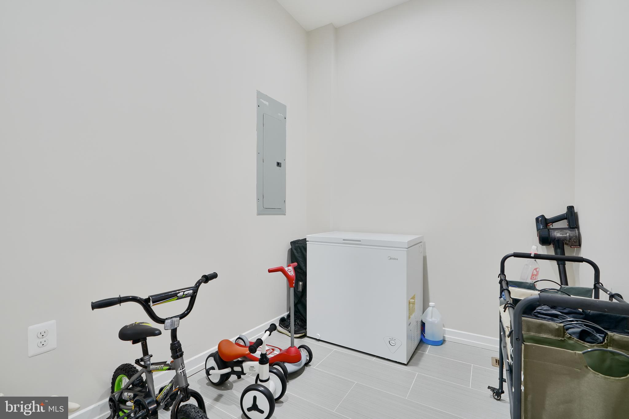 MARBLE HILL - Residential