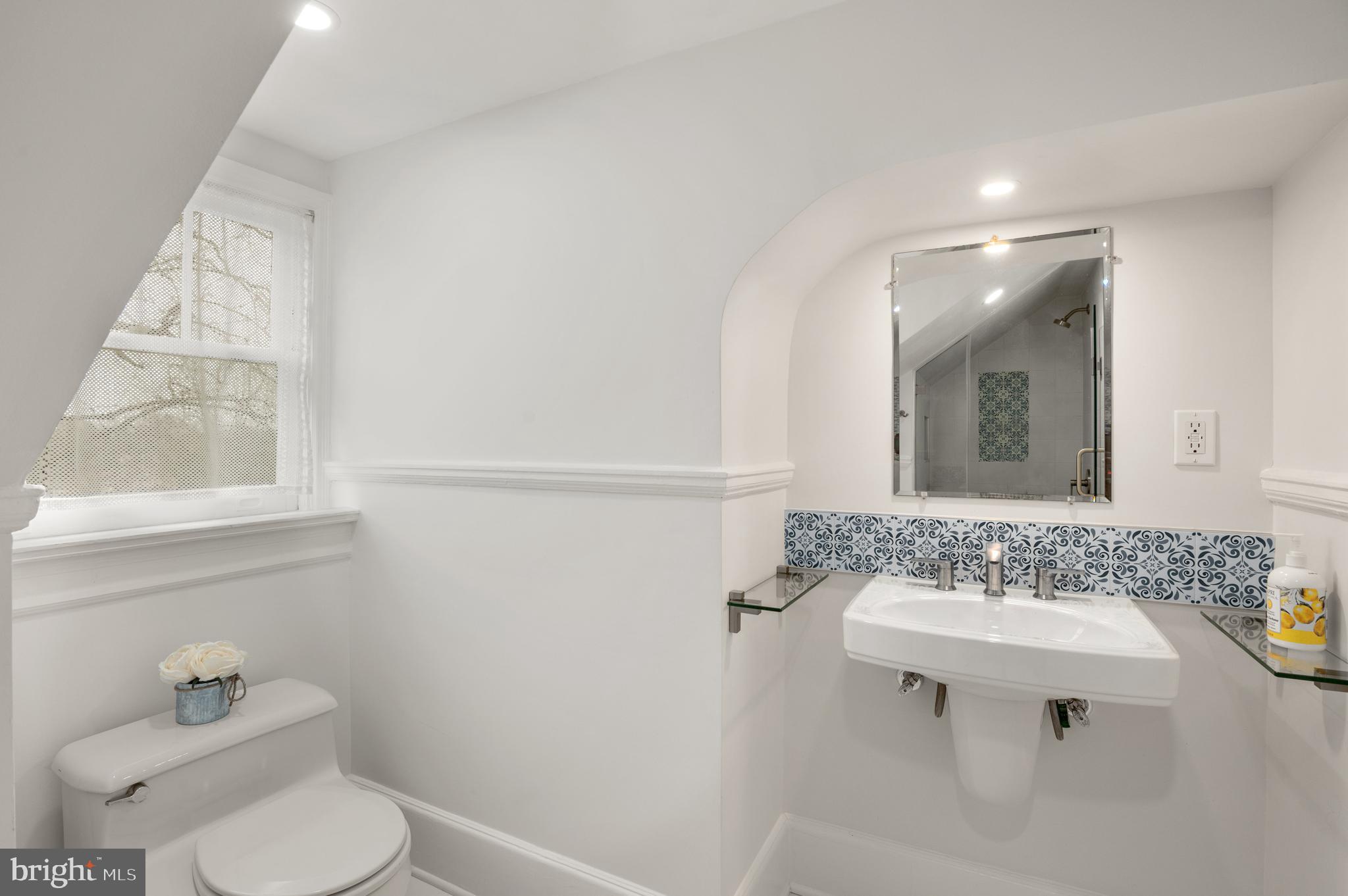 CHEVY CHASE - Residential