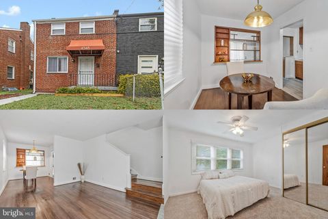 4348 D STREET SE WASHINGTON DC 20019