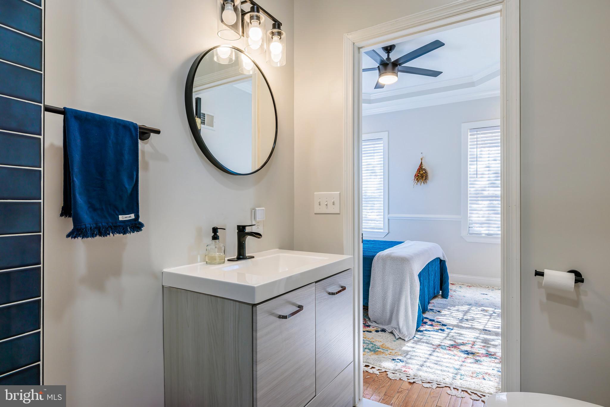 BALTIMORE HIGHLANDS - Residential Lease