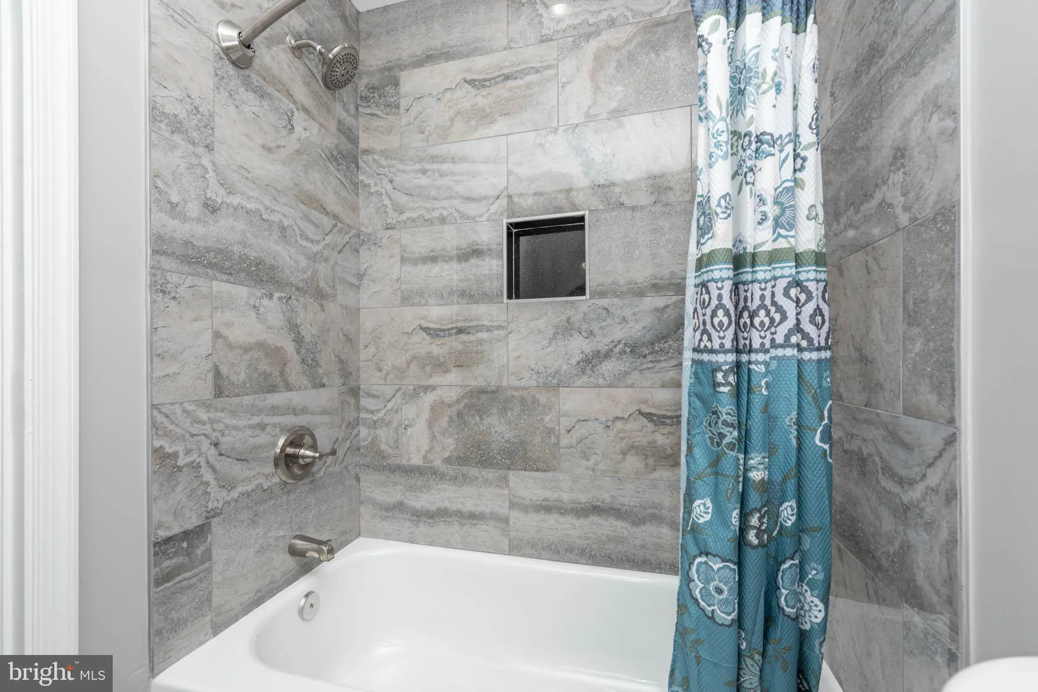Baltimore, Maryland 21223, United States, 4 Bedrooms Bedrooms, ,4 BathroomsBathrooms,Residential,Active,30111