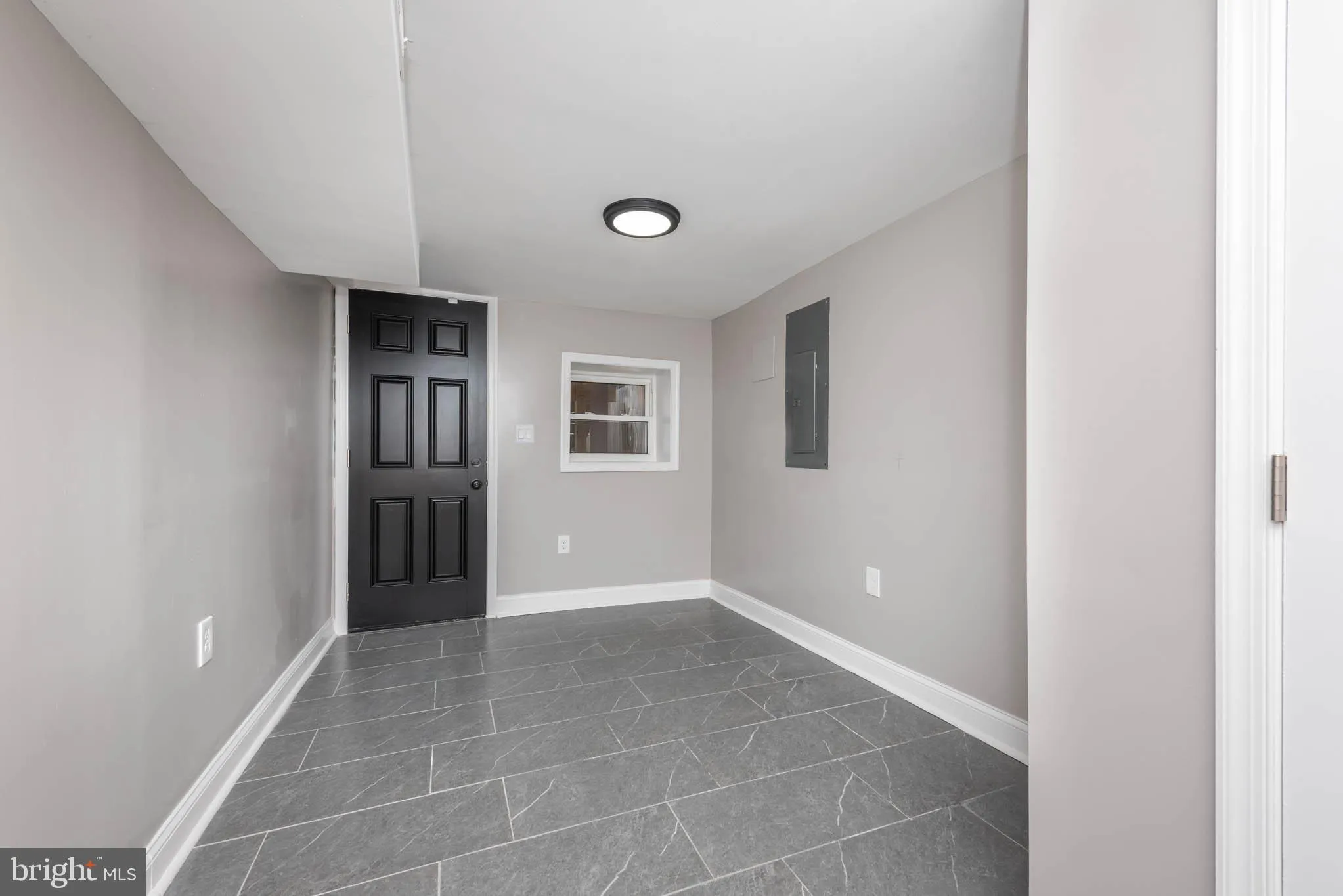 Baltimore, Maryland 21223, United States, 4 Bedrooms Bedrooms, ,4 BathroomsBathrooms,Residential,Active,30111