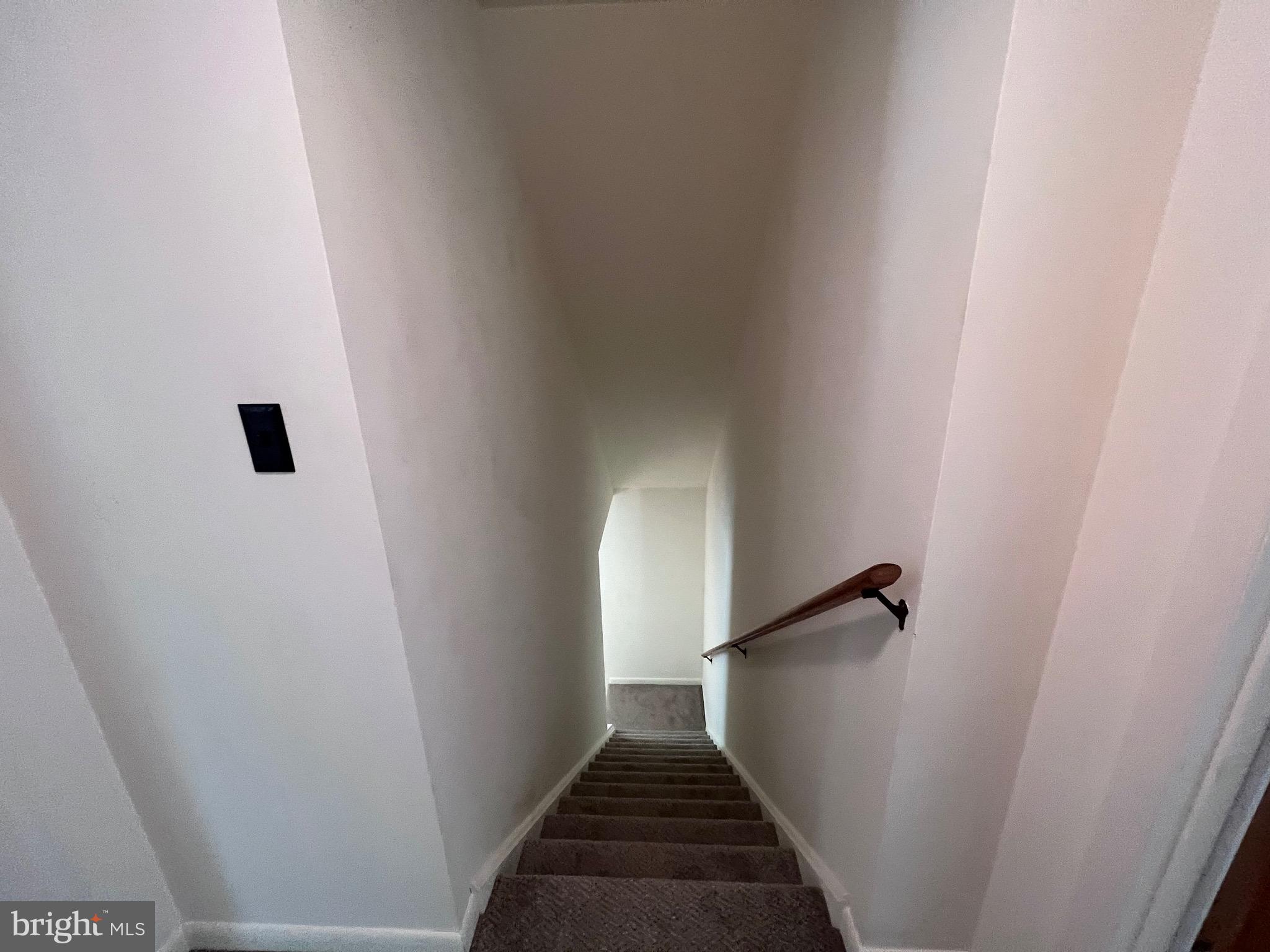 ROCKCLIFF ACRES - Residential