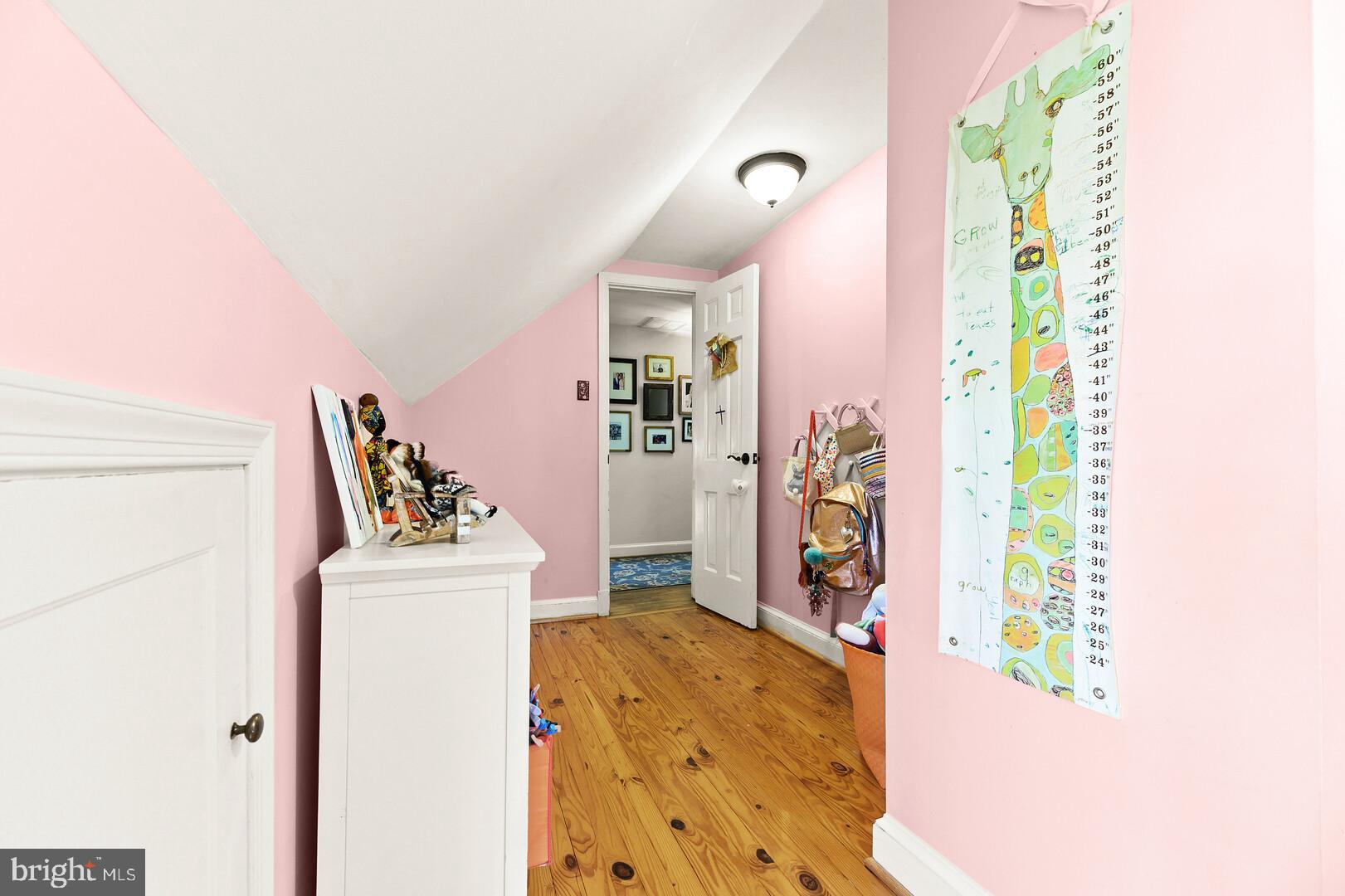 WILTON WOODS - Residential Lease