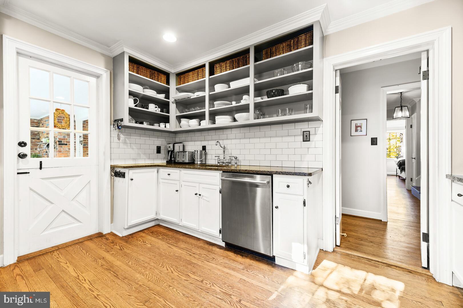 WILTON WOODS - Residential Lease