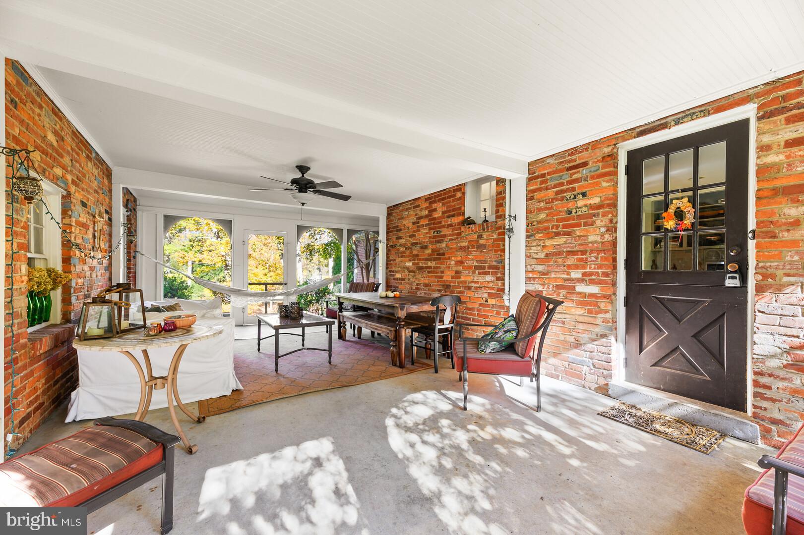 WILTON WOODS - Residential Lease