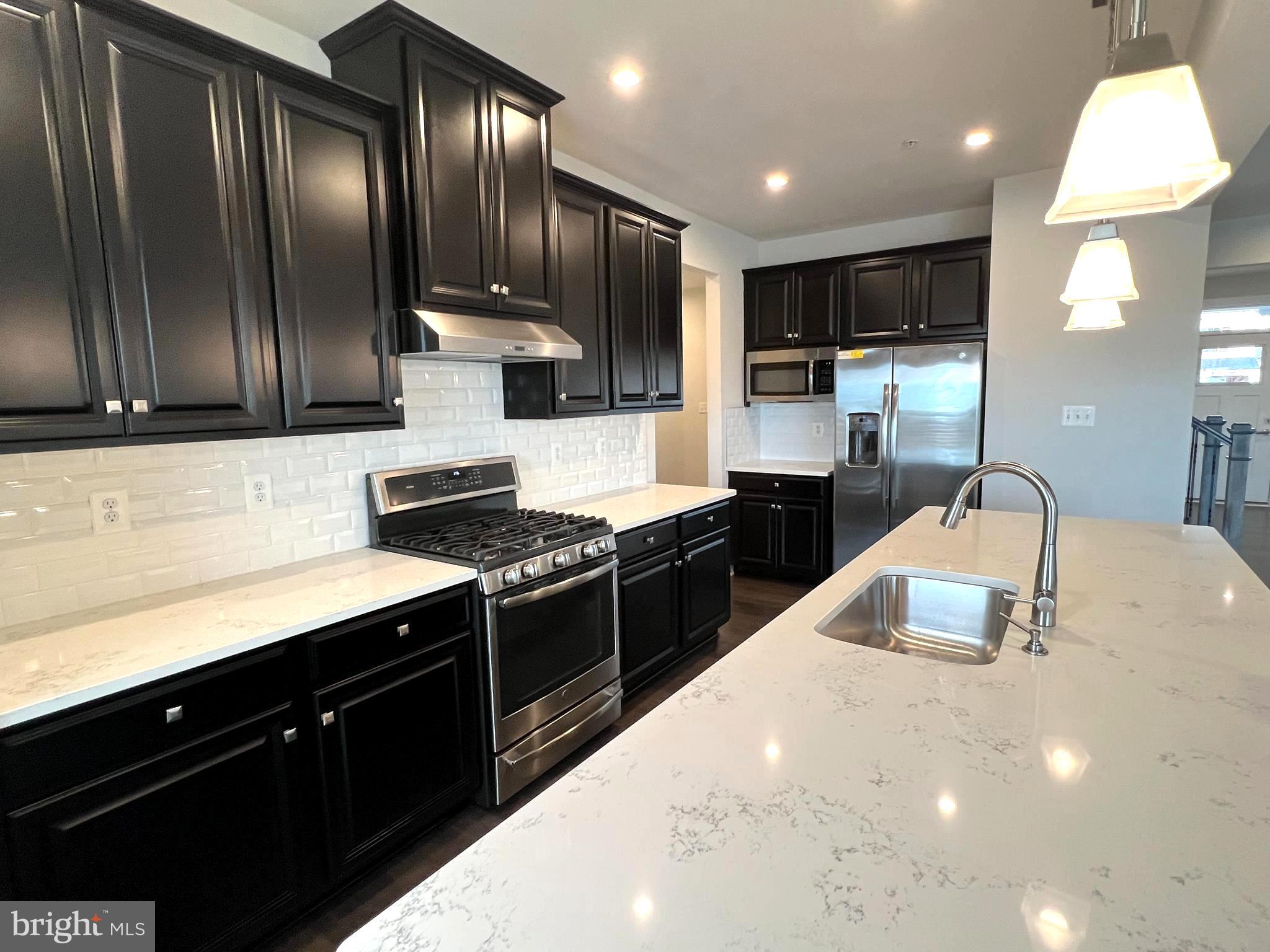 14621 BENTLEY PARK DRIVE