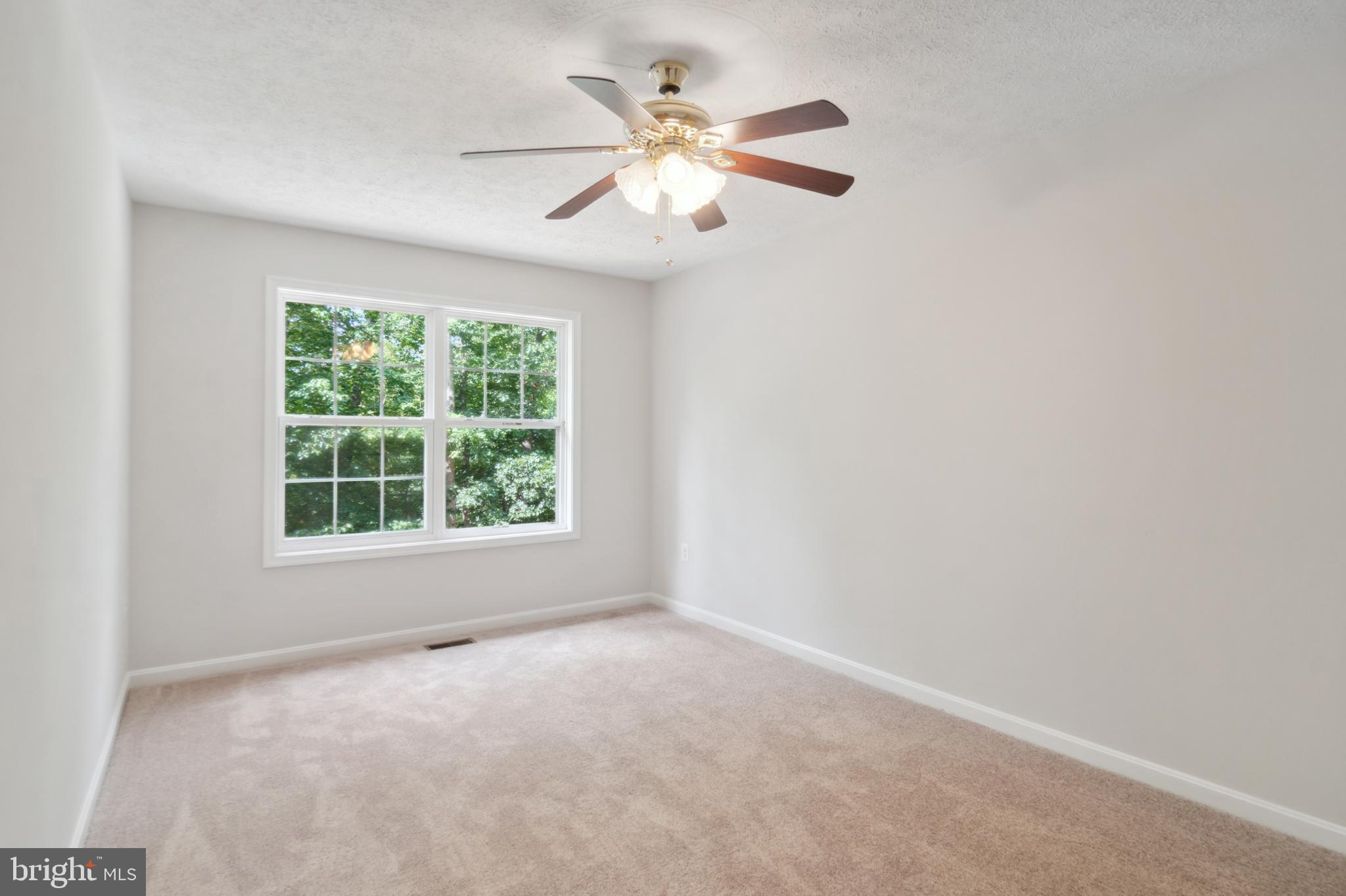 SHANNONDALE - Residential