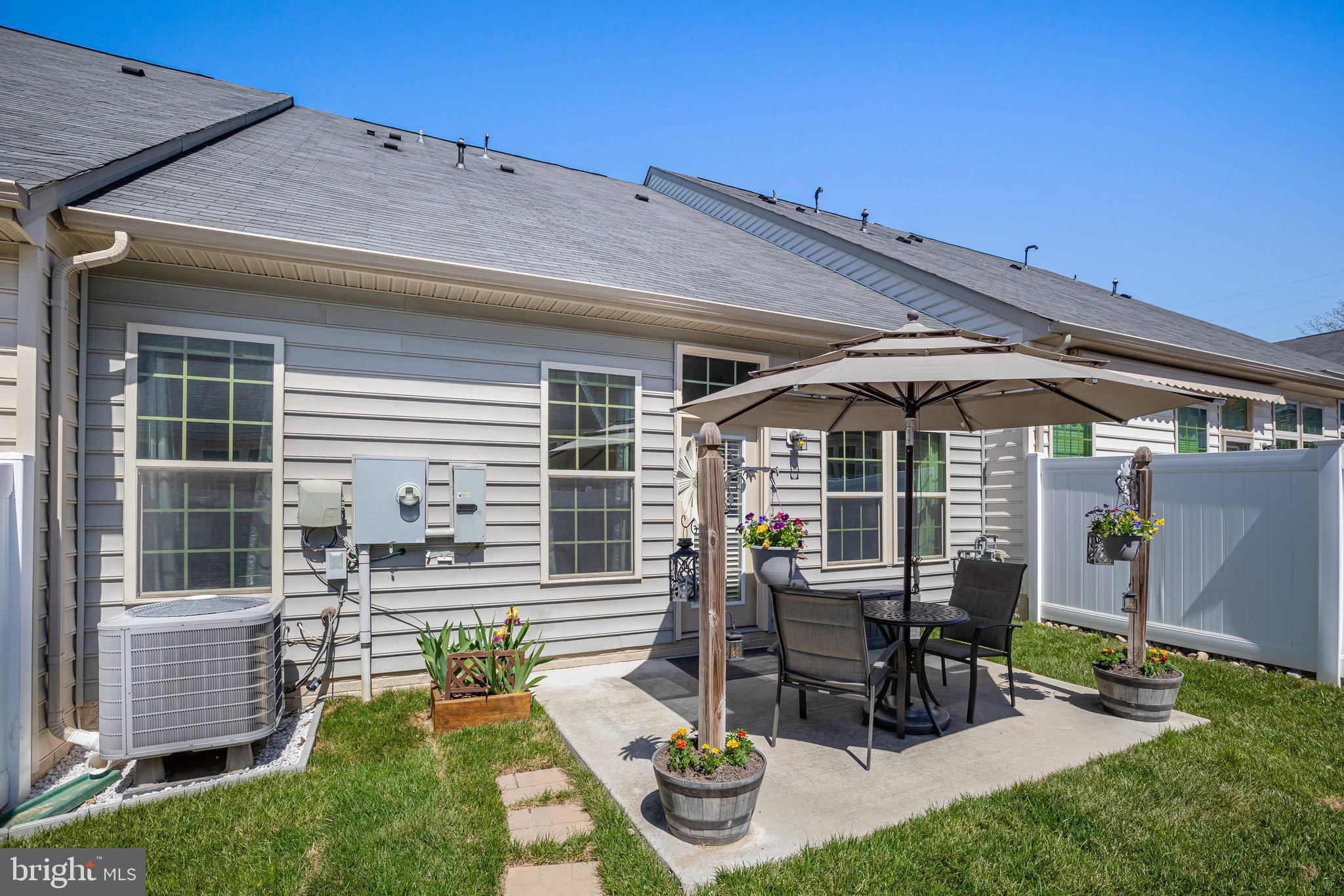 WEST RIDGE - Residential